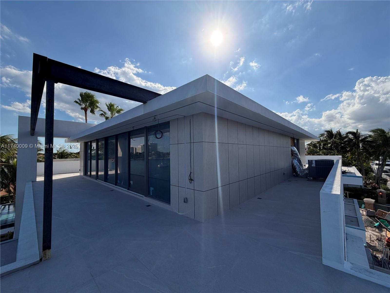 1400 W Lake Dr Fort Lauderdale, FL 33316 1400 W Lake Dr Fort Lauderdale, FL 33316