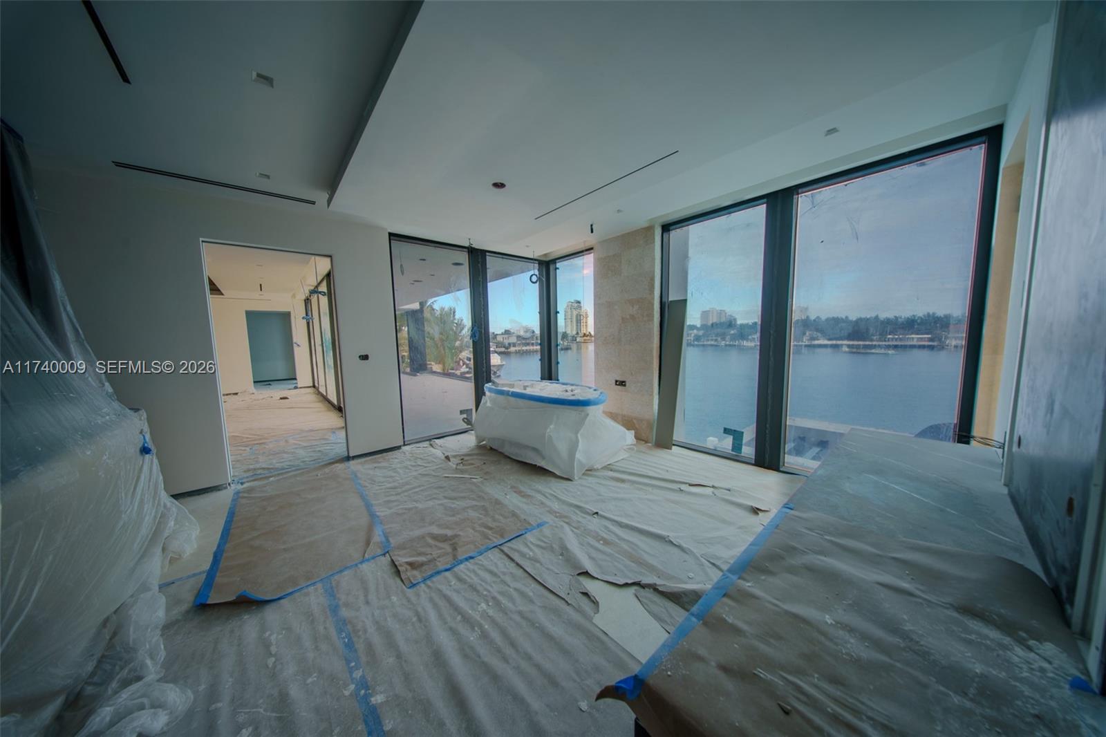 1400 W Lake Dr Fort Lauderdale, FL 33316