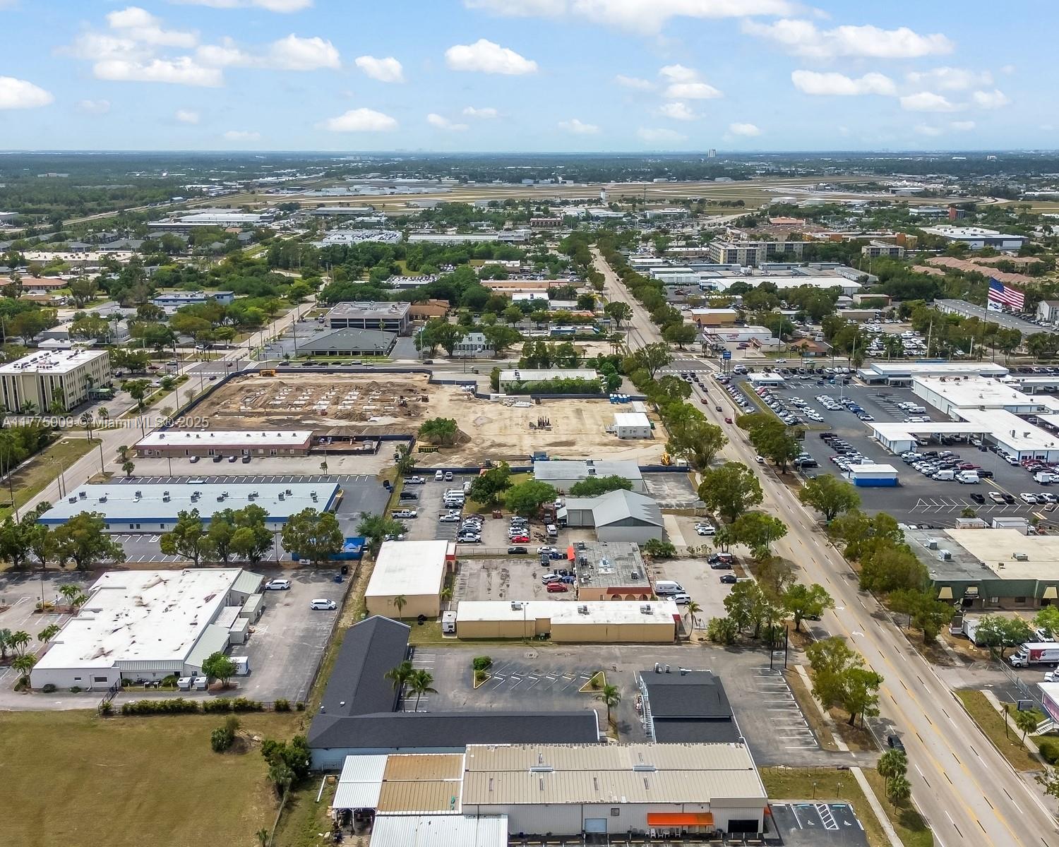 3775 Fowler St Fort Myers, FL 33901