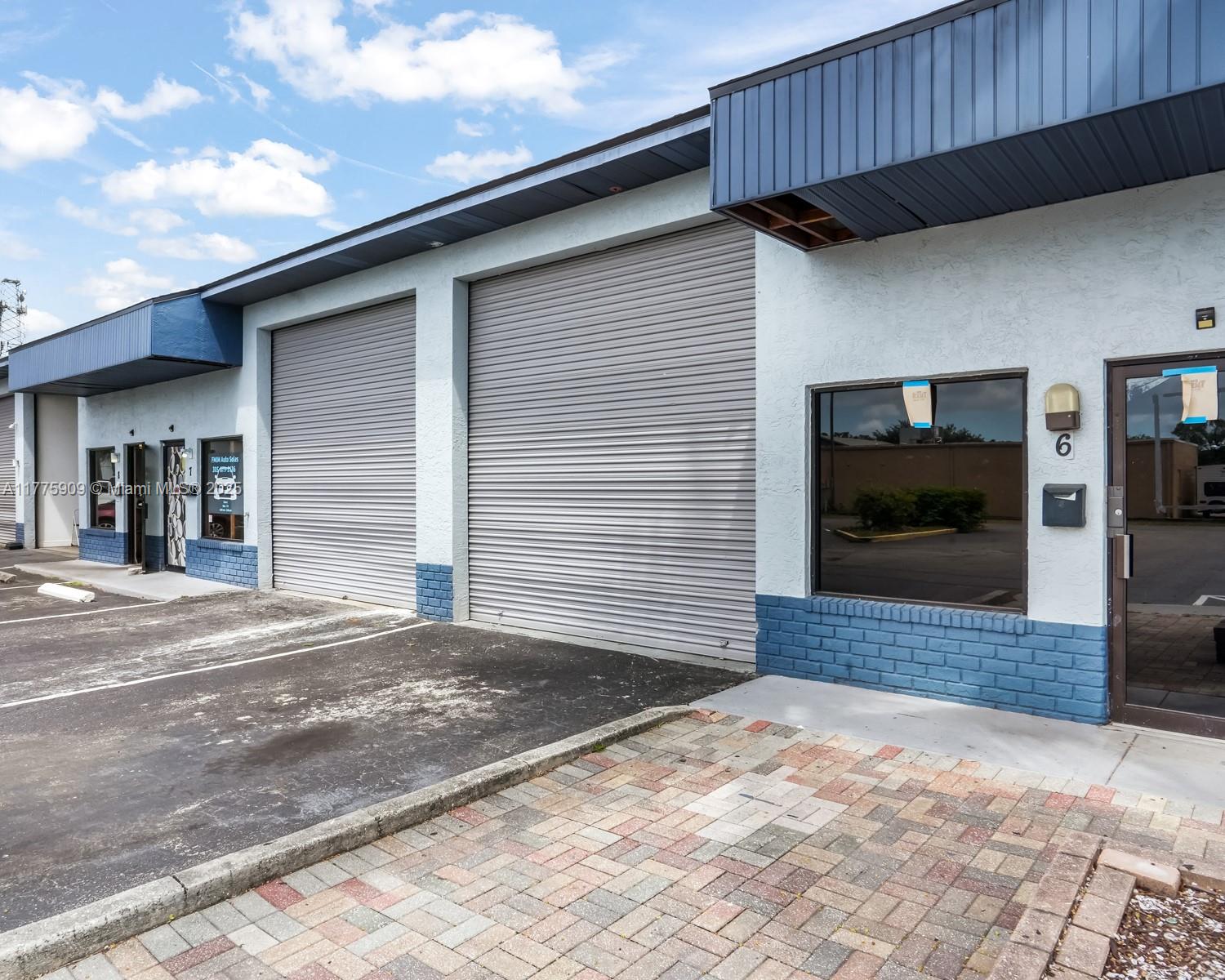 3775 Fowler St Fort Myers, FL 33901