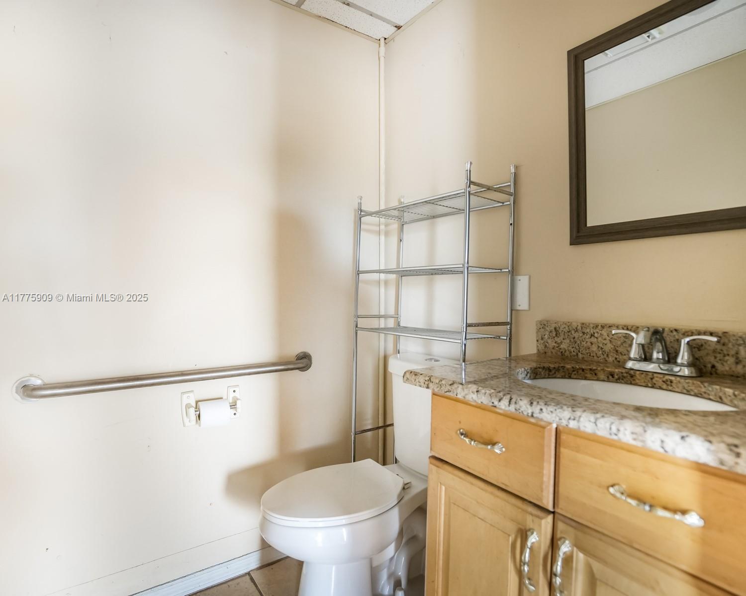 3775 Fowler St Fort Myers, FL 33901