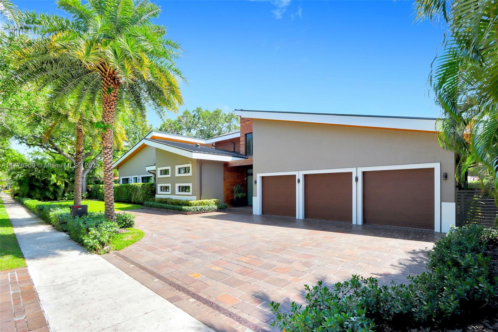 128 NE 94th St Miami Shores, FL 33138