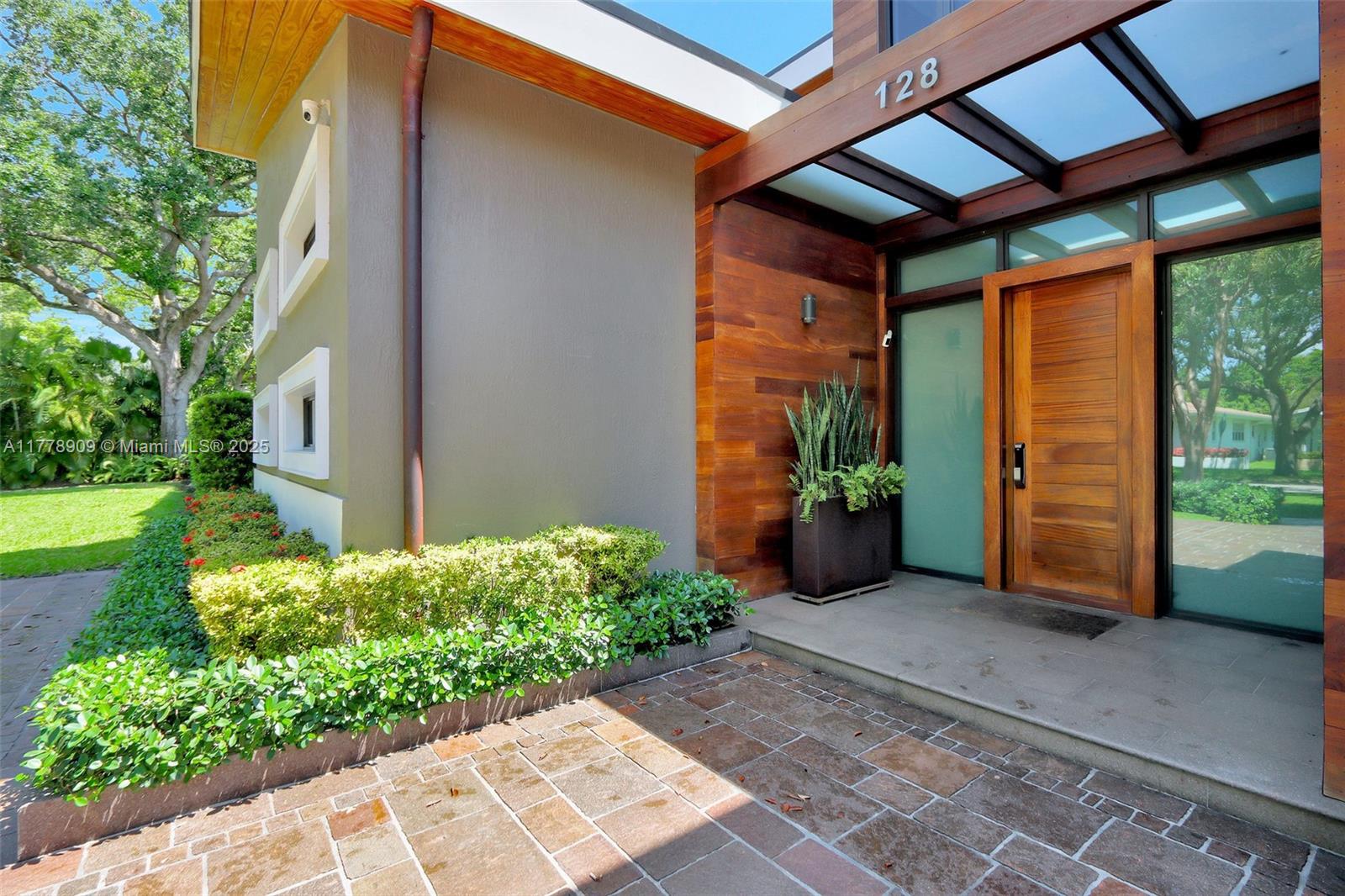 128 NE 94th St Miami Shores, FL 33138