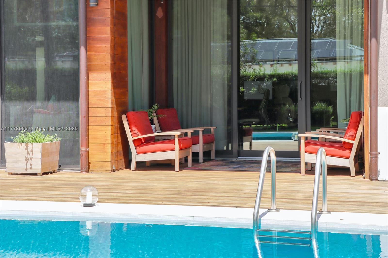 128 NE 94th St Miami Shores, FL 33138