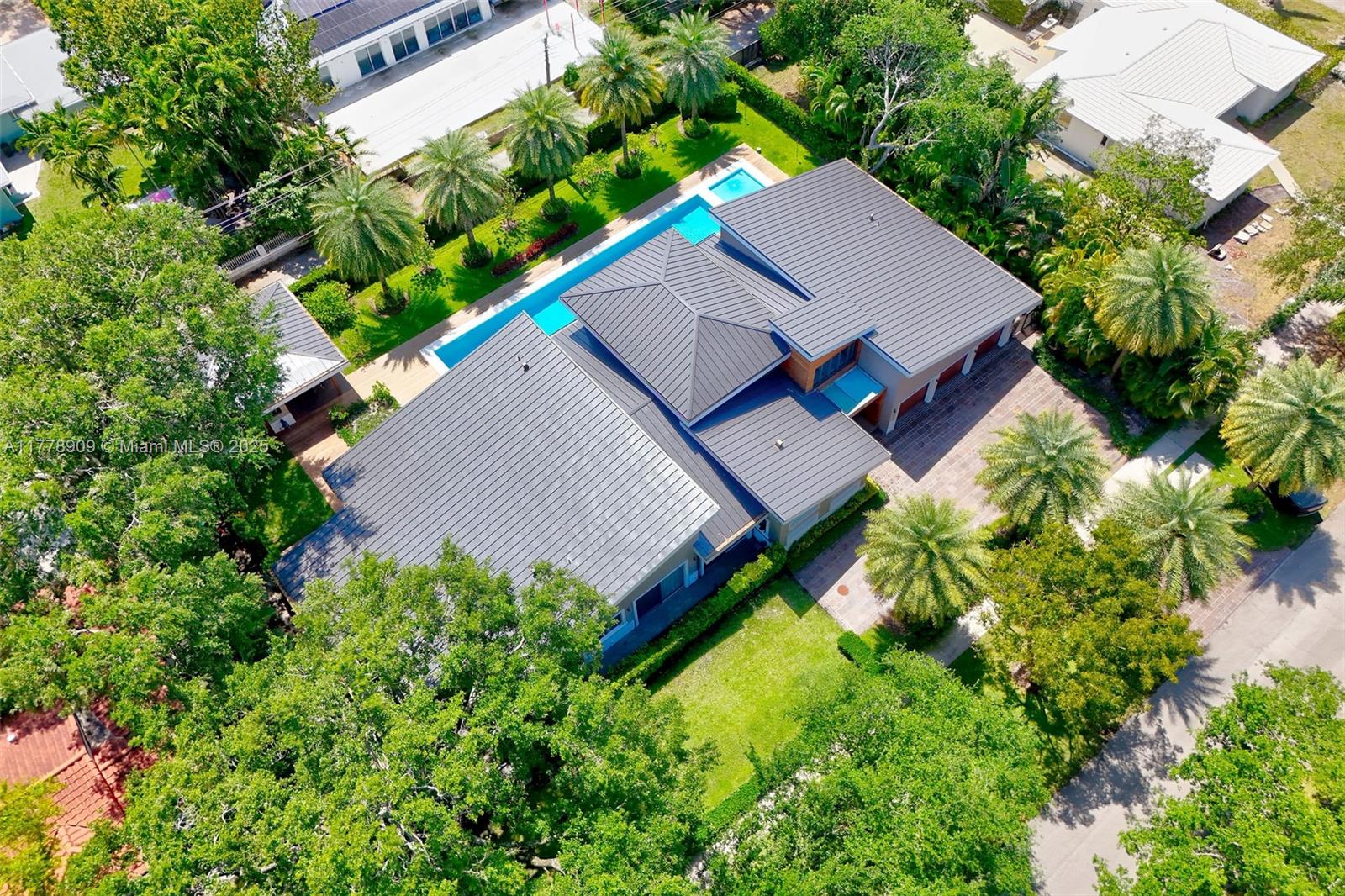 128 NE 94th St Miami Shores, FL 33138