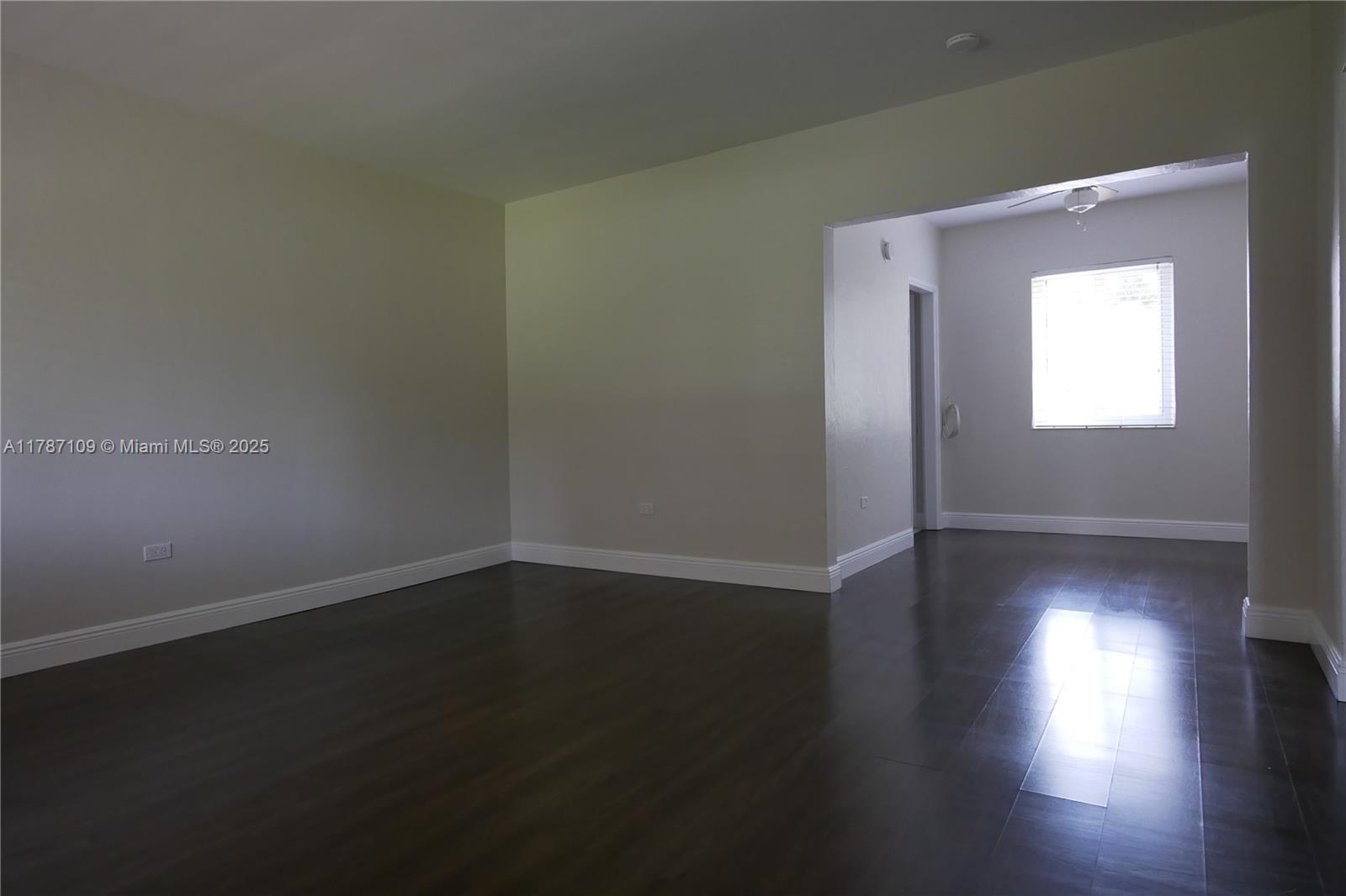 11105 NE 9th Ave,Biscayne Park, FL 33161