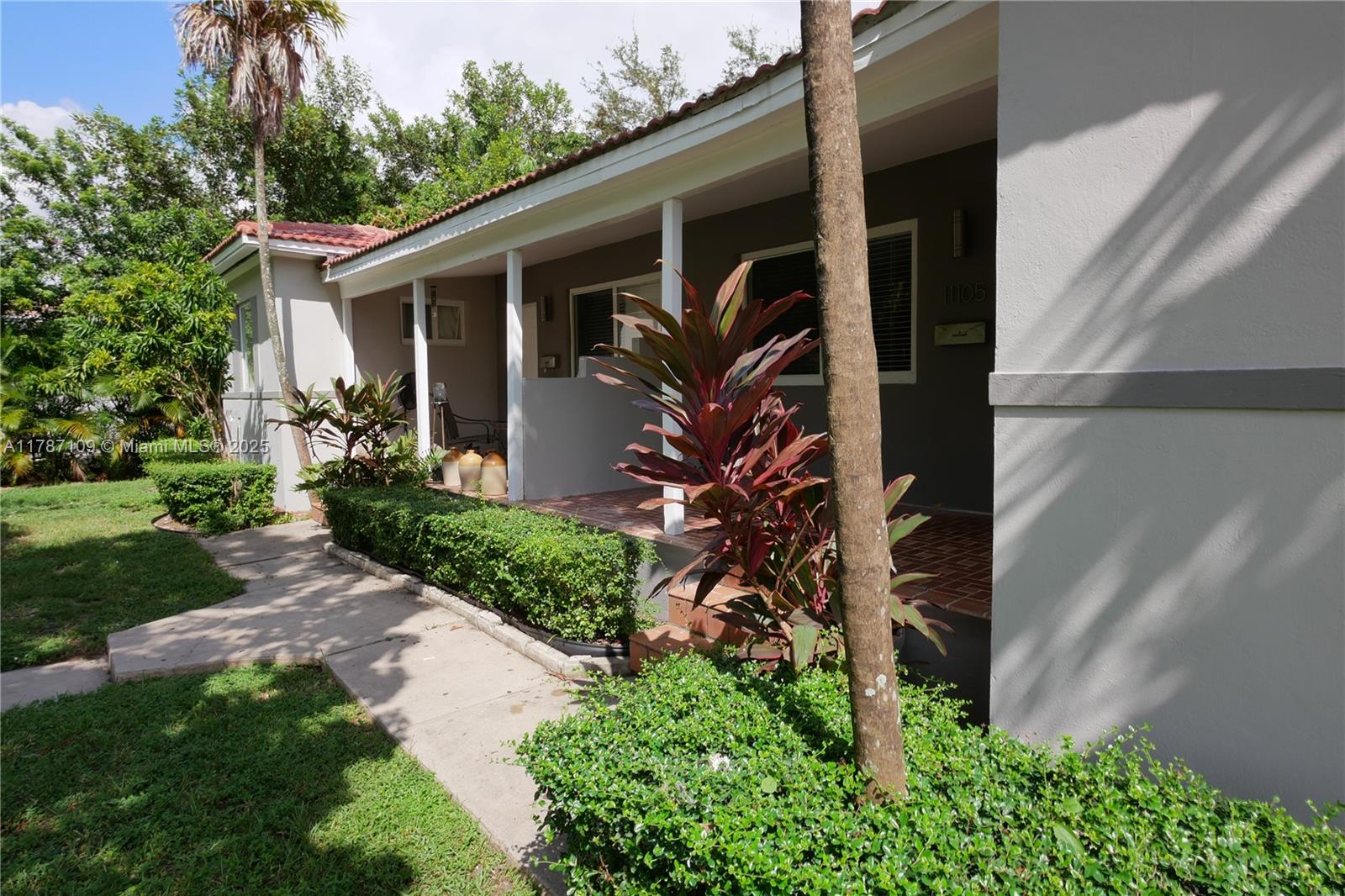 11105 NE 9th Ave,Biscayne Park, FL 33161