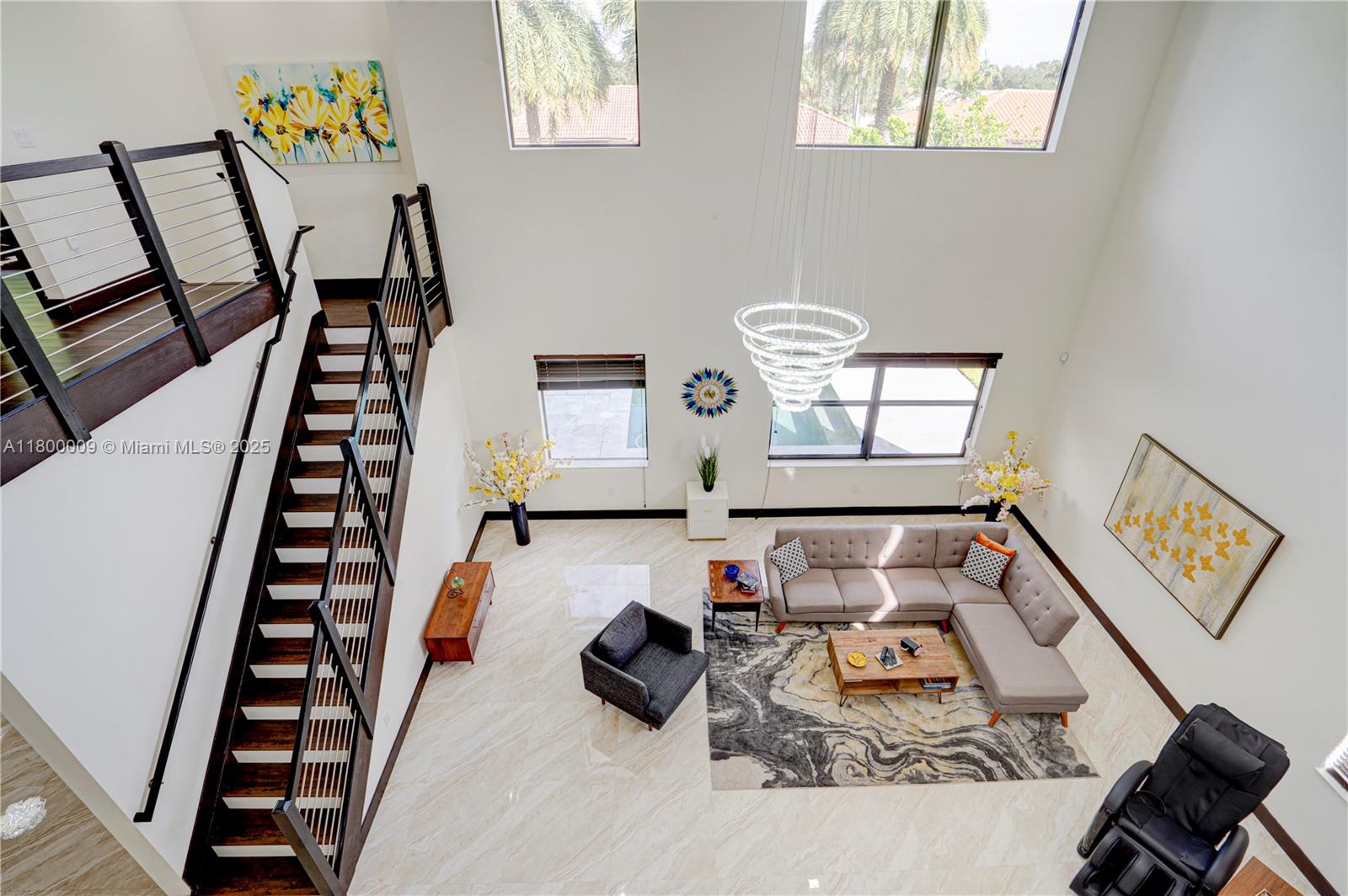 9015 NW 161st Ter Miami Lakes, FL 33018