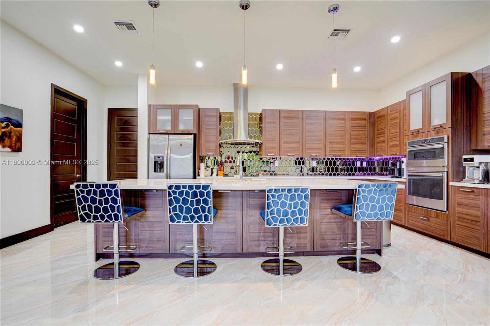 9015 NW 161st Ter Miami Lakes, FL 33018