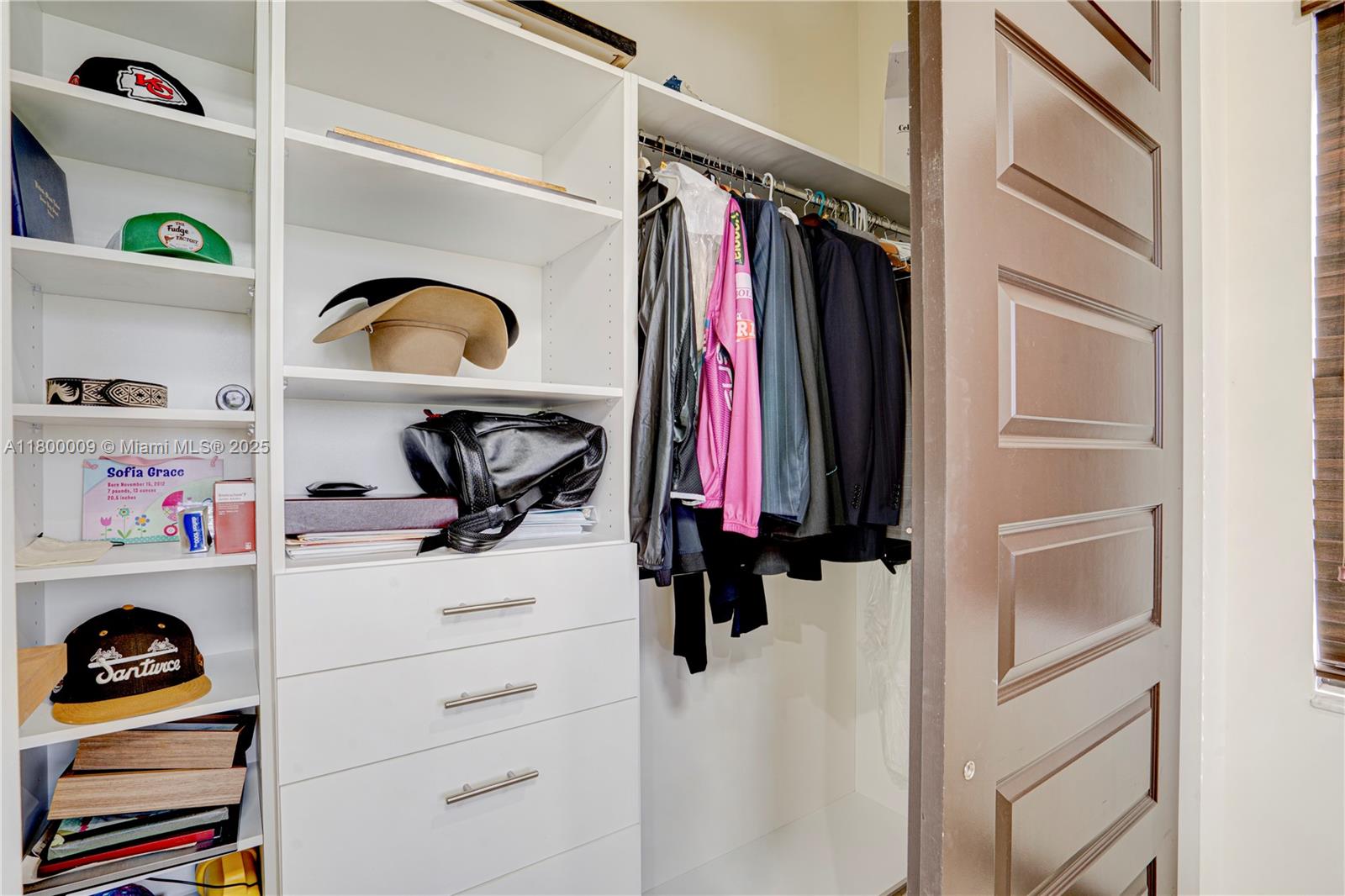 9015 NW 161st Ter Miami Lakes, FL 33018