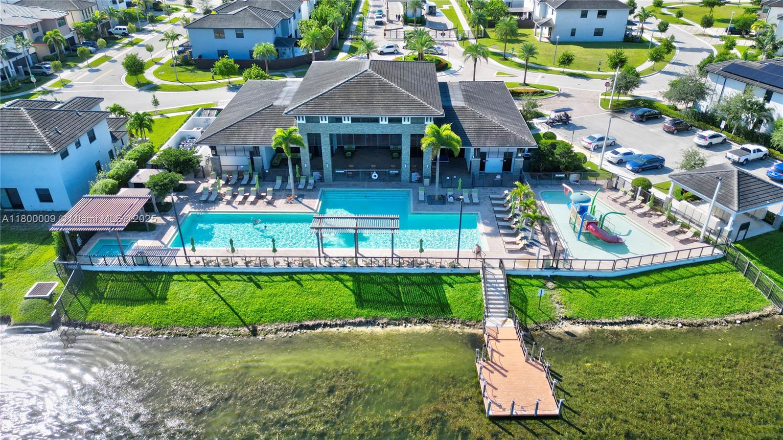 9015 NW 161st Ter Miami Lakes, FL 33018