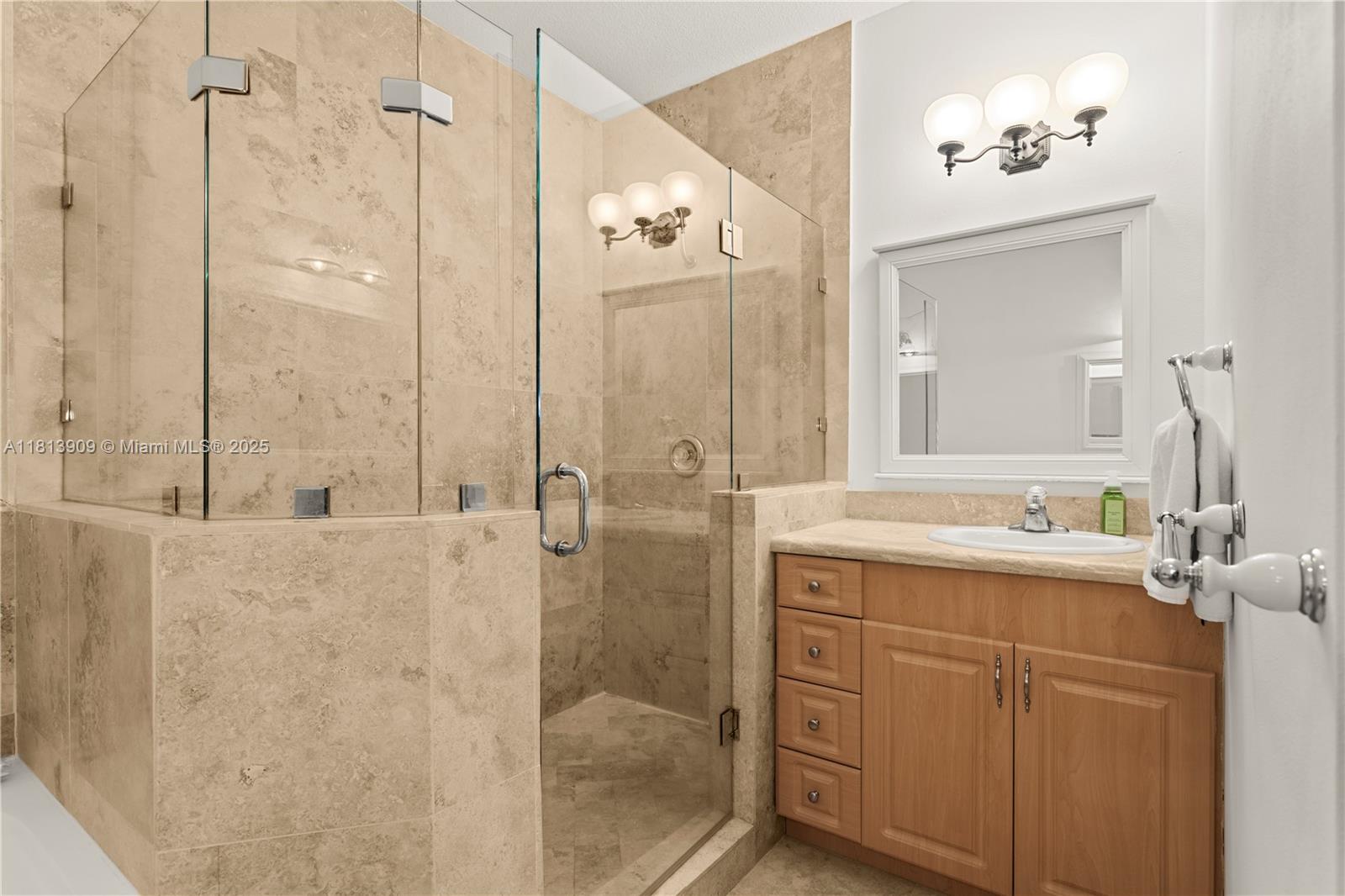 3035 Ohio St #3035 Miami, FL 33133