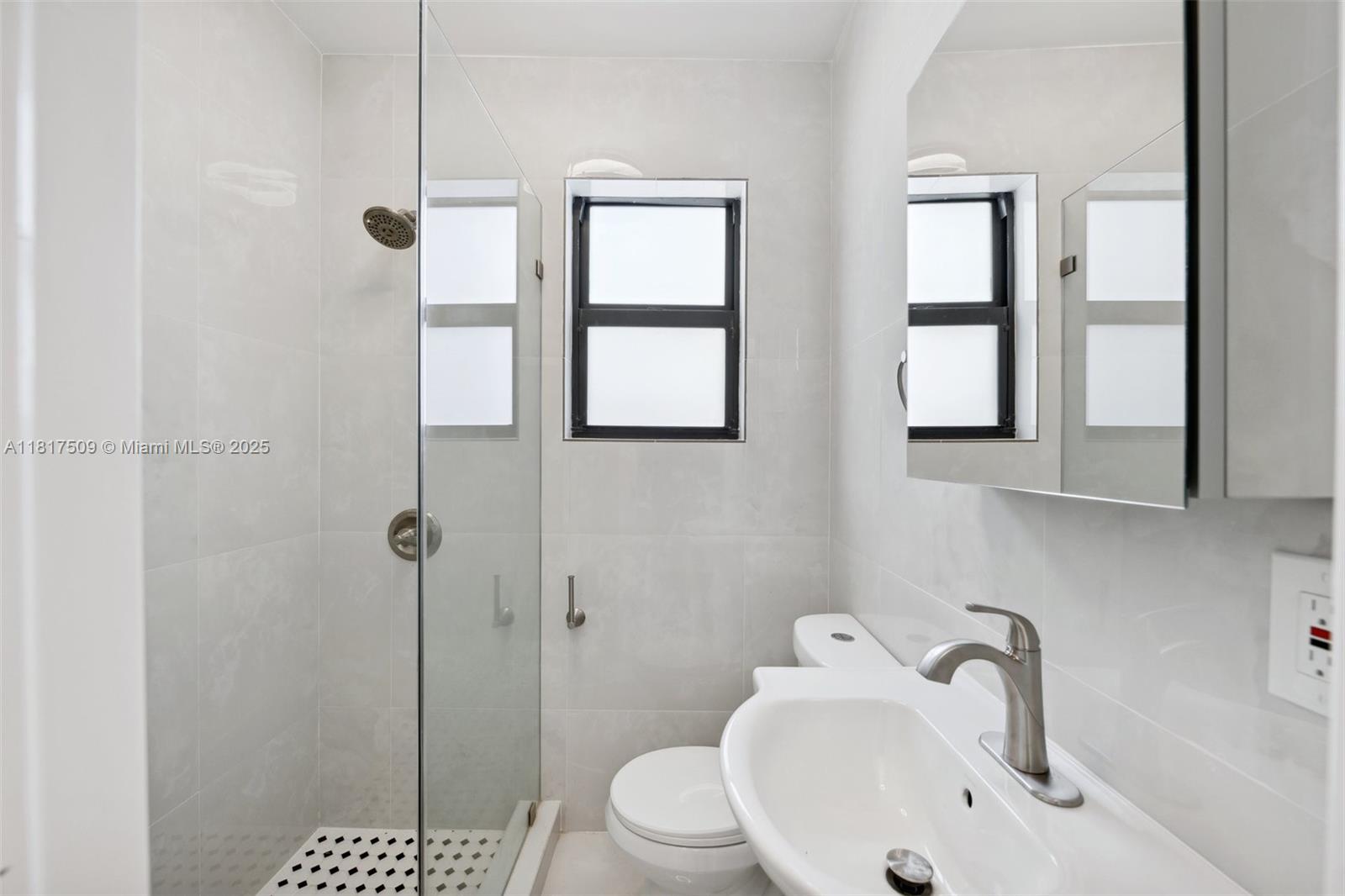 326 SW 20th Rd Miami, FL 33129