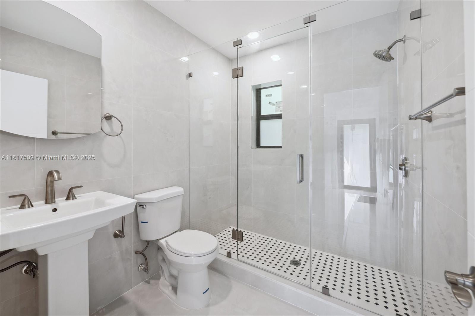 326 SW 20th Rd Miami, FL 33129