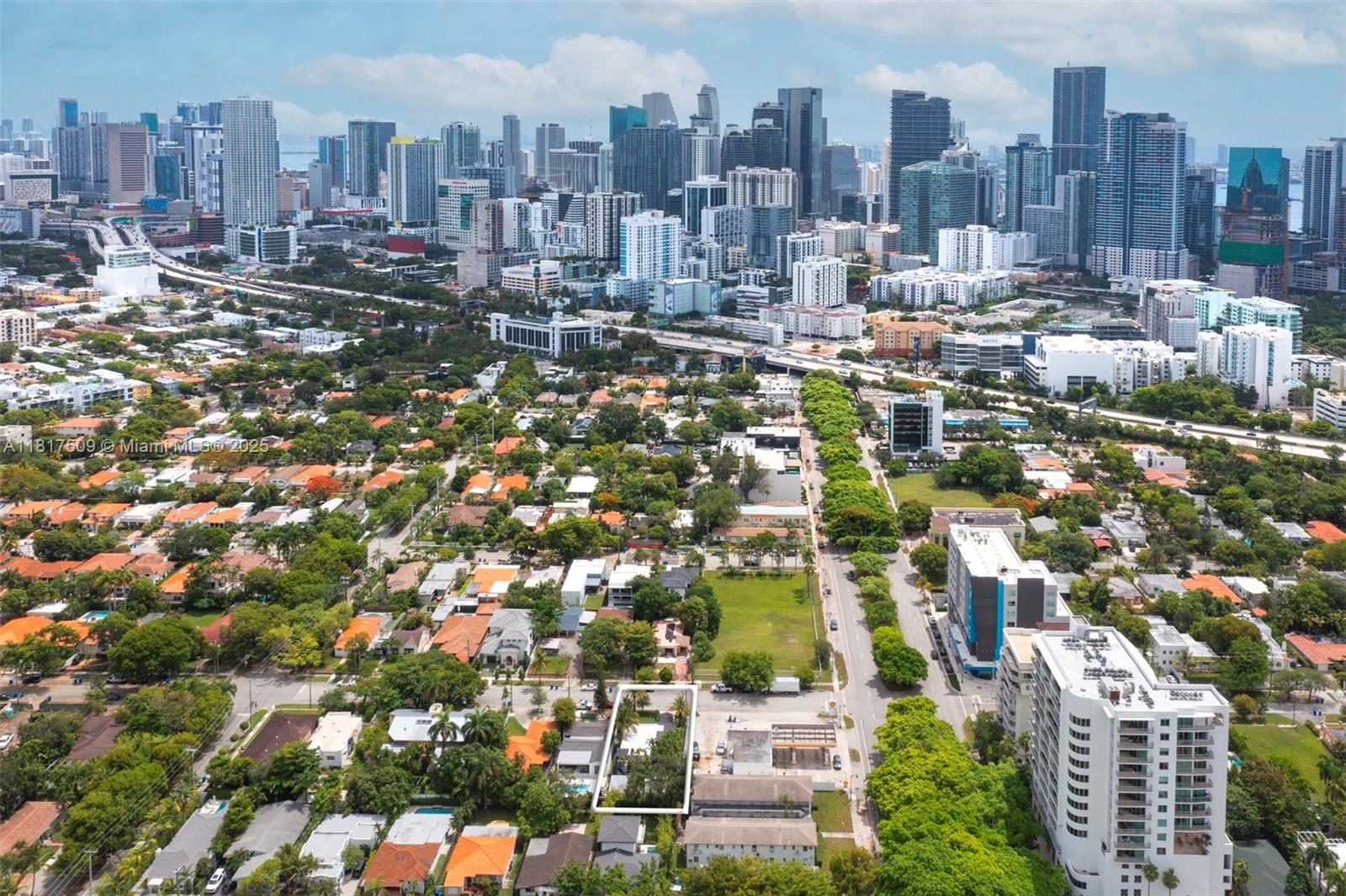 326 SW 20th Rd Miami, FL 33129