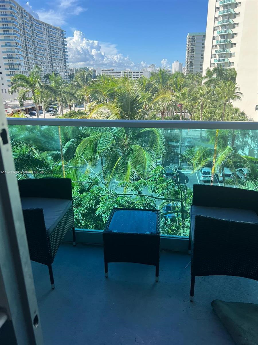 4001 S Ocean Dr #5E