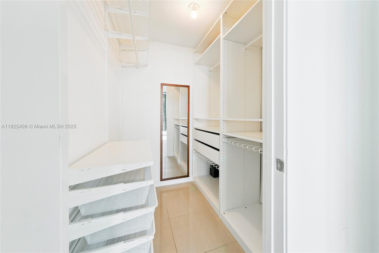 image Four Midtown Miami Condo15