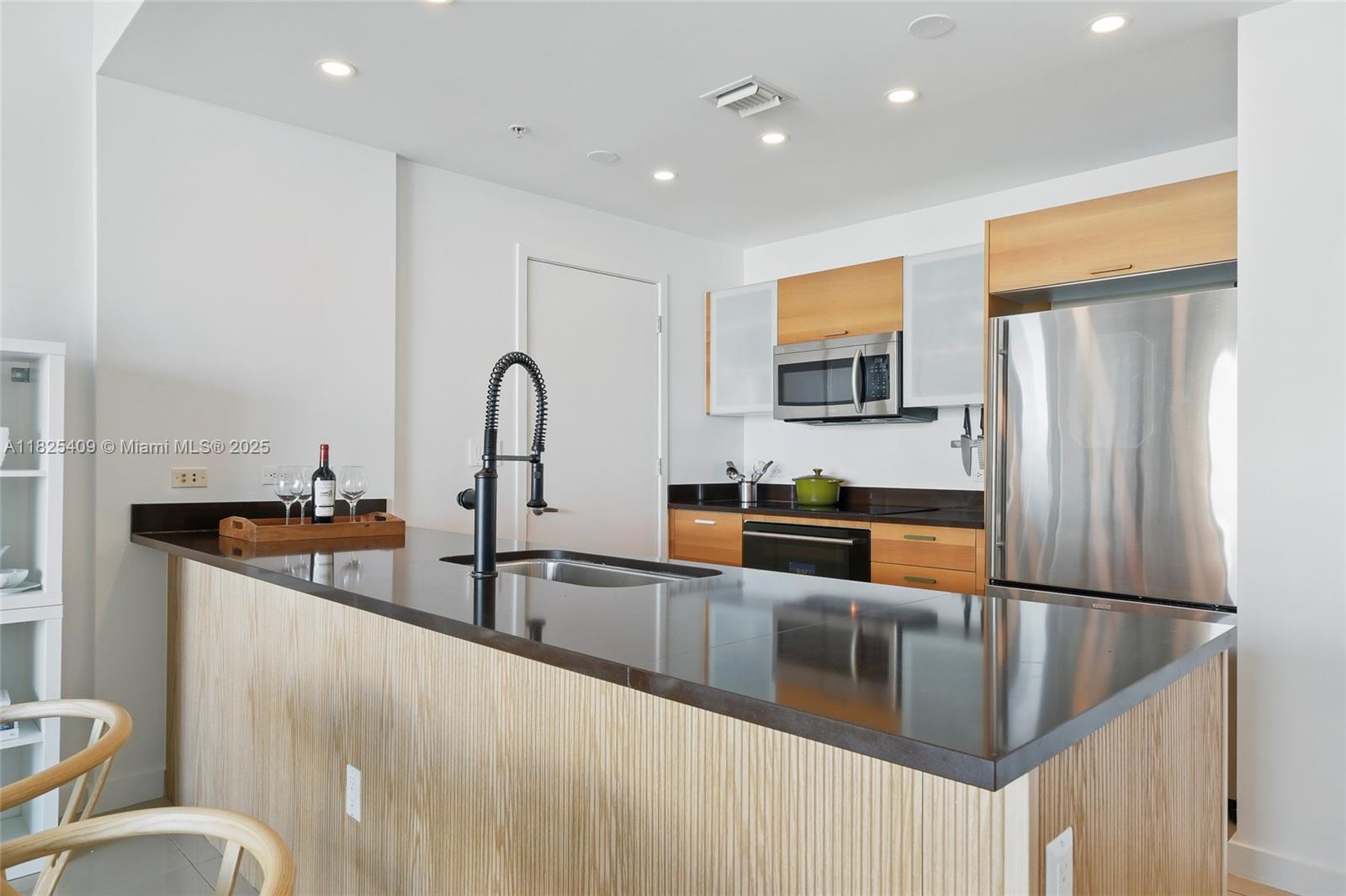 image Four Midtown Miami Condo30