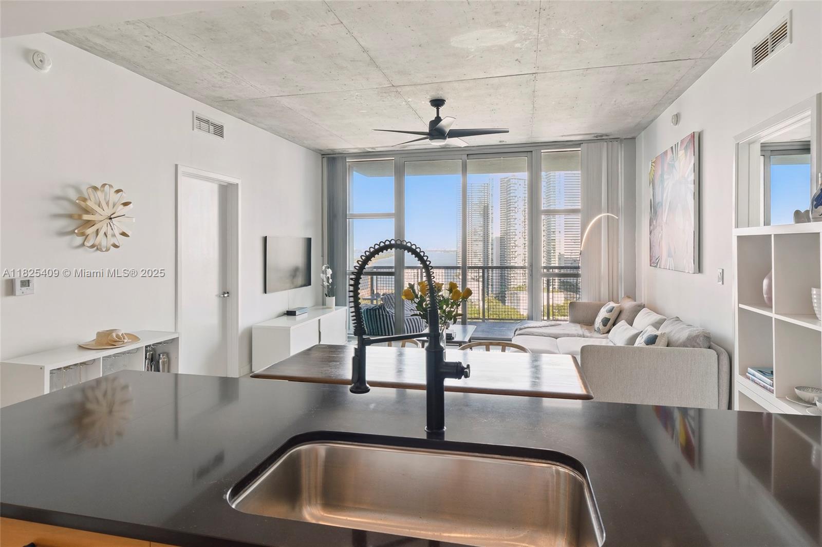 image Four Midtown Miami Condo35