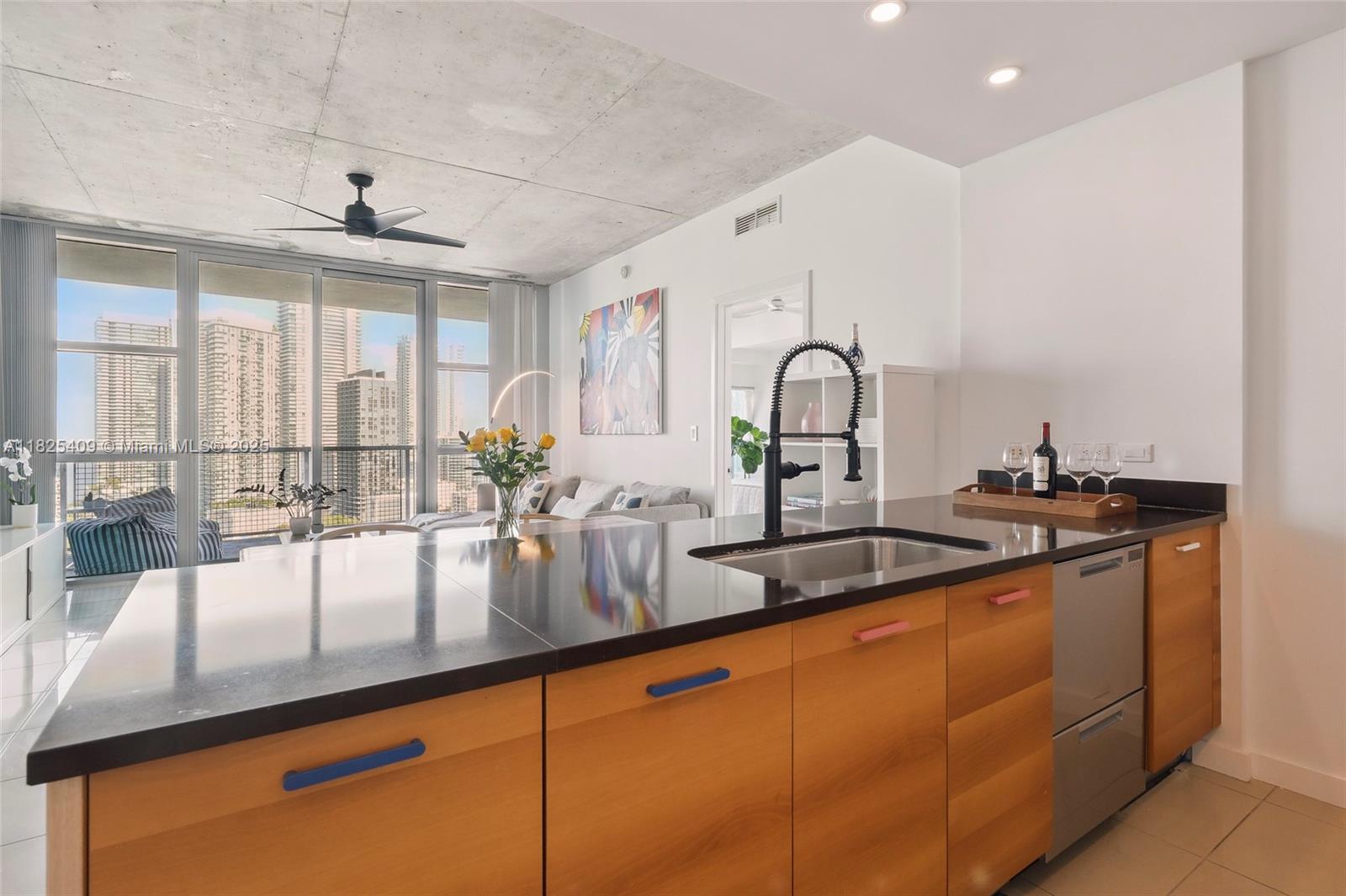 image Four Midtown Miami Condo36