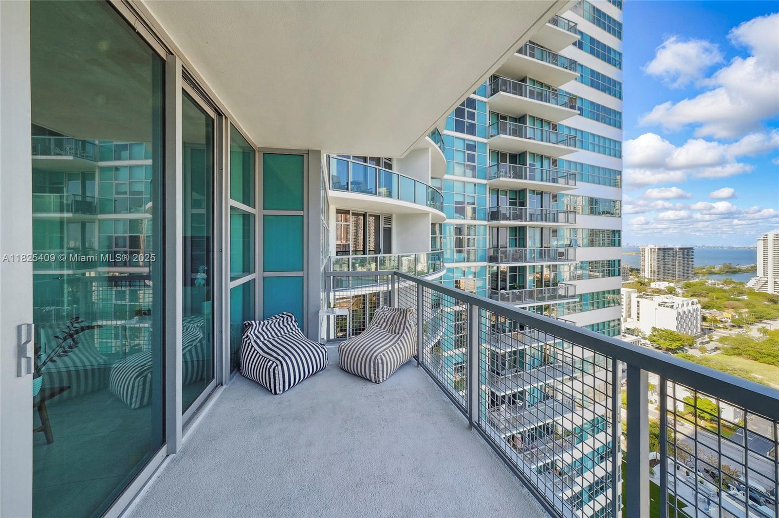 image Four Midtown Miami Condo8