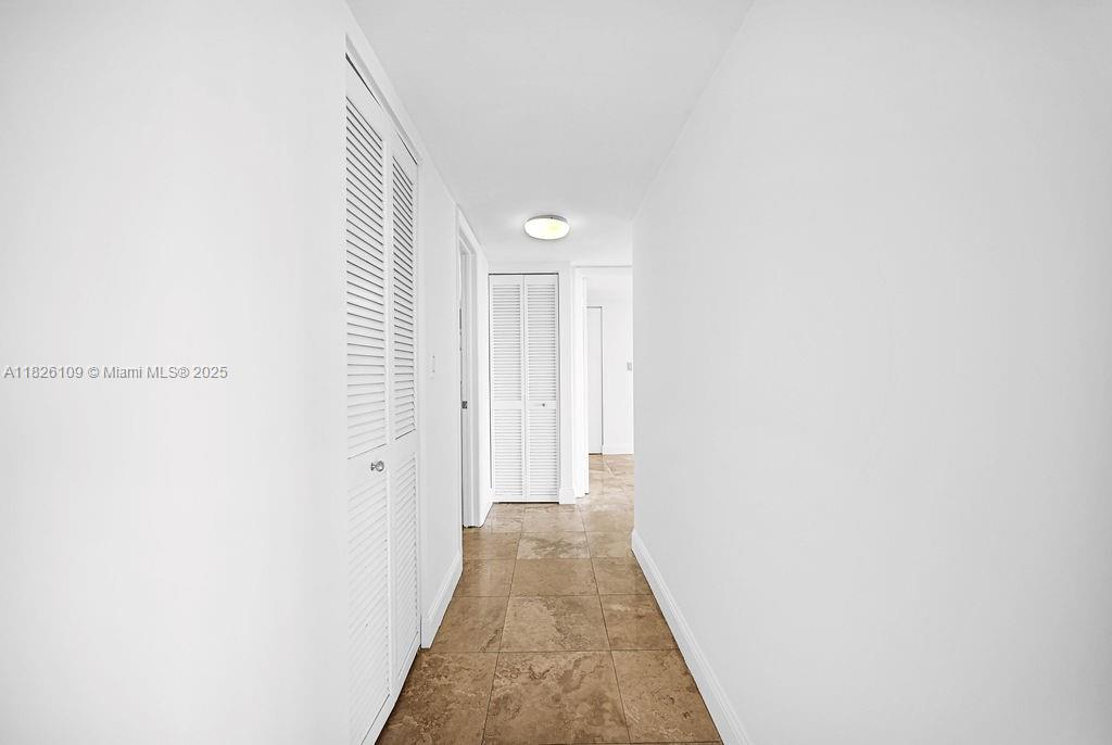 image Brickell Place Ii14