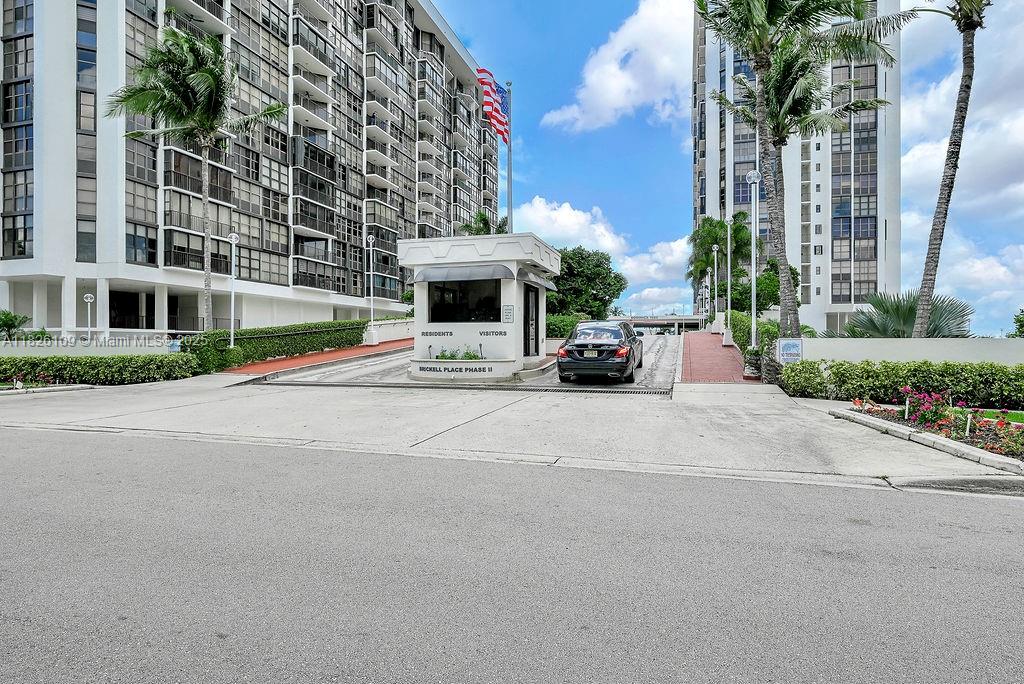image Brickell Place Ii49