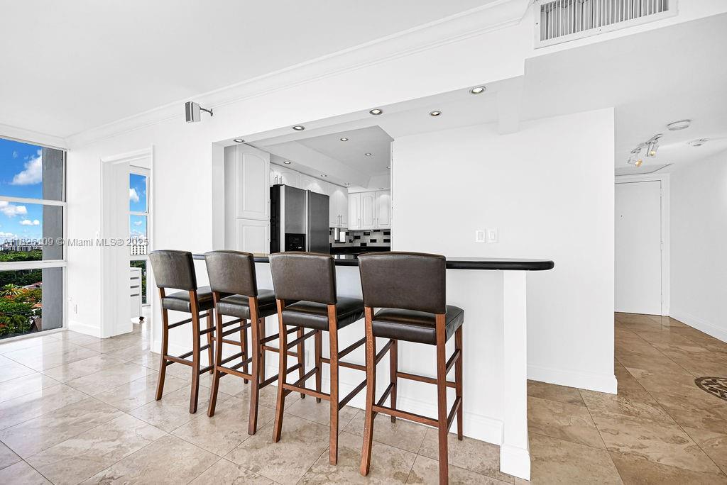 image Brickell Place Ii6