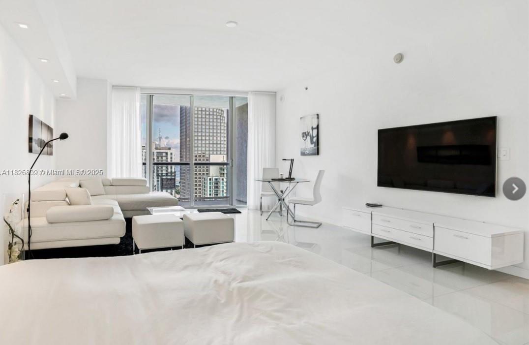 image Icon Brickell3