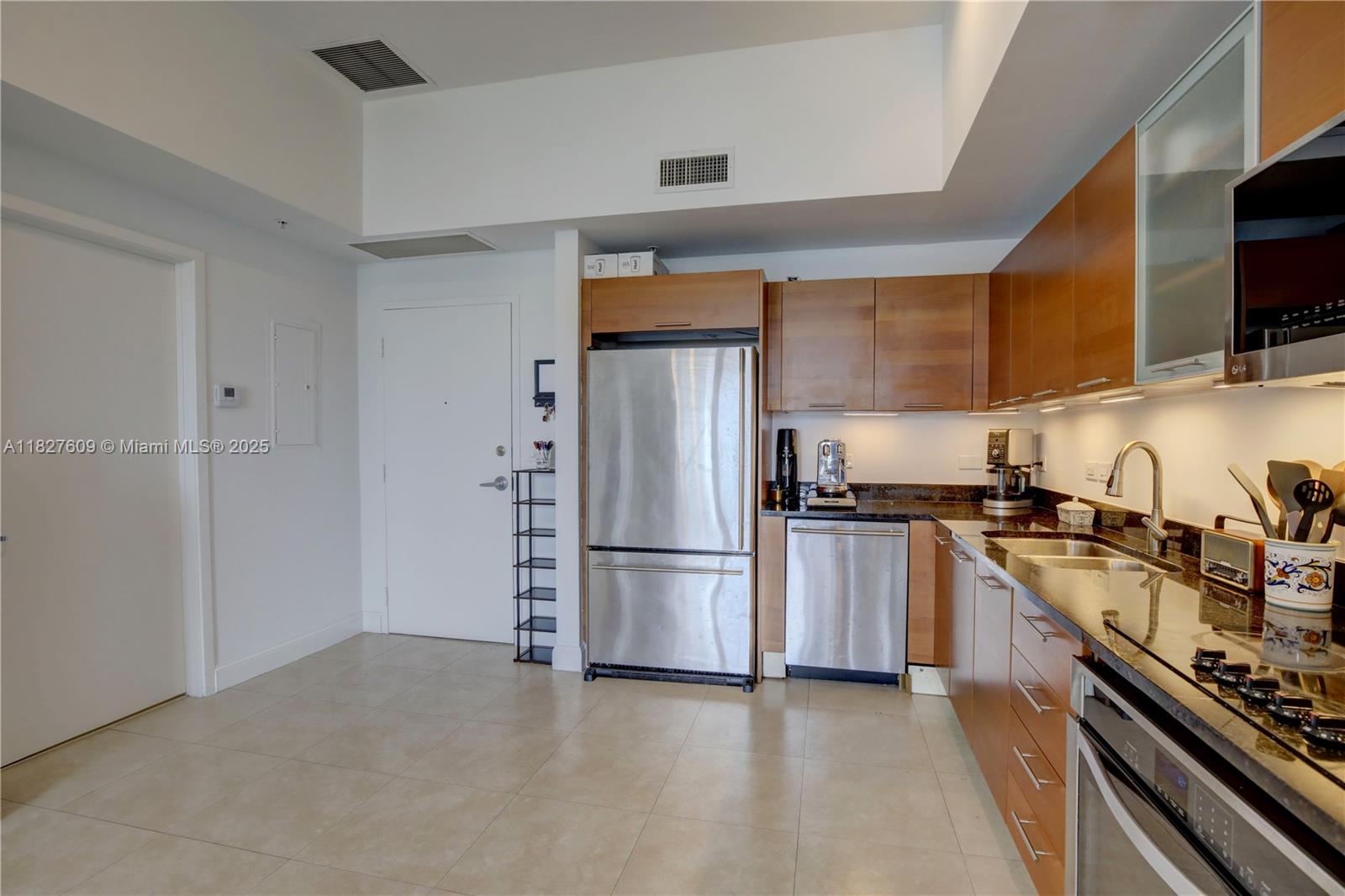 image Two Midtown5