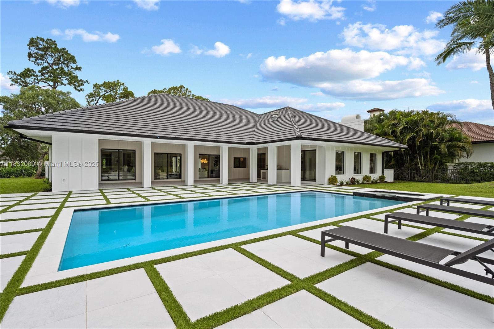 1761 Breakers West Blvd West Palm Beach, FL 33411 1761 Breakers West Blvd West Palm Beach, FL 33411