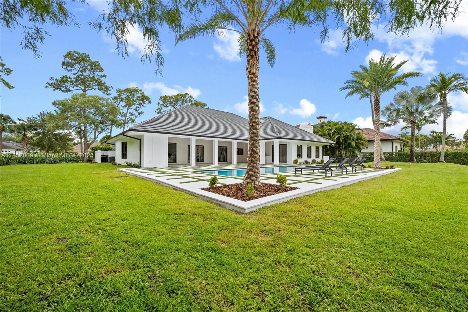 1761 Breakers West Blvd West Palm Beach, FL 33411 1761 Breakers West Blvd West Palm Beach, FL 33411