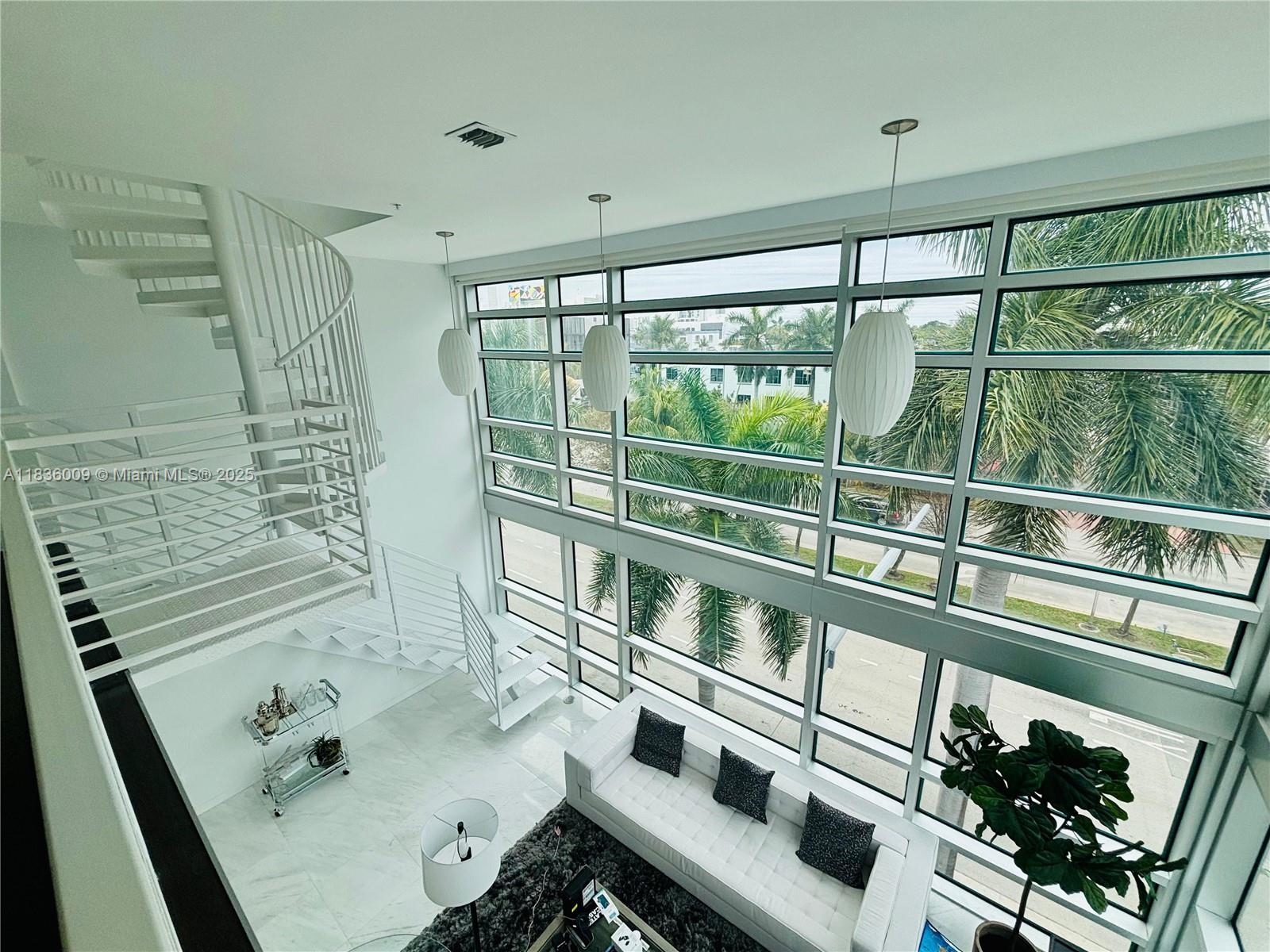 421 Meridian Ave #15 Miami Beach, FL 33139