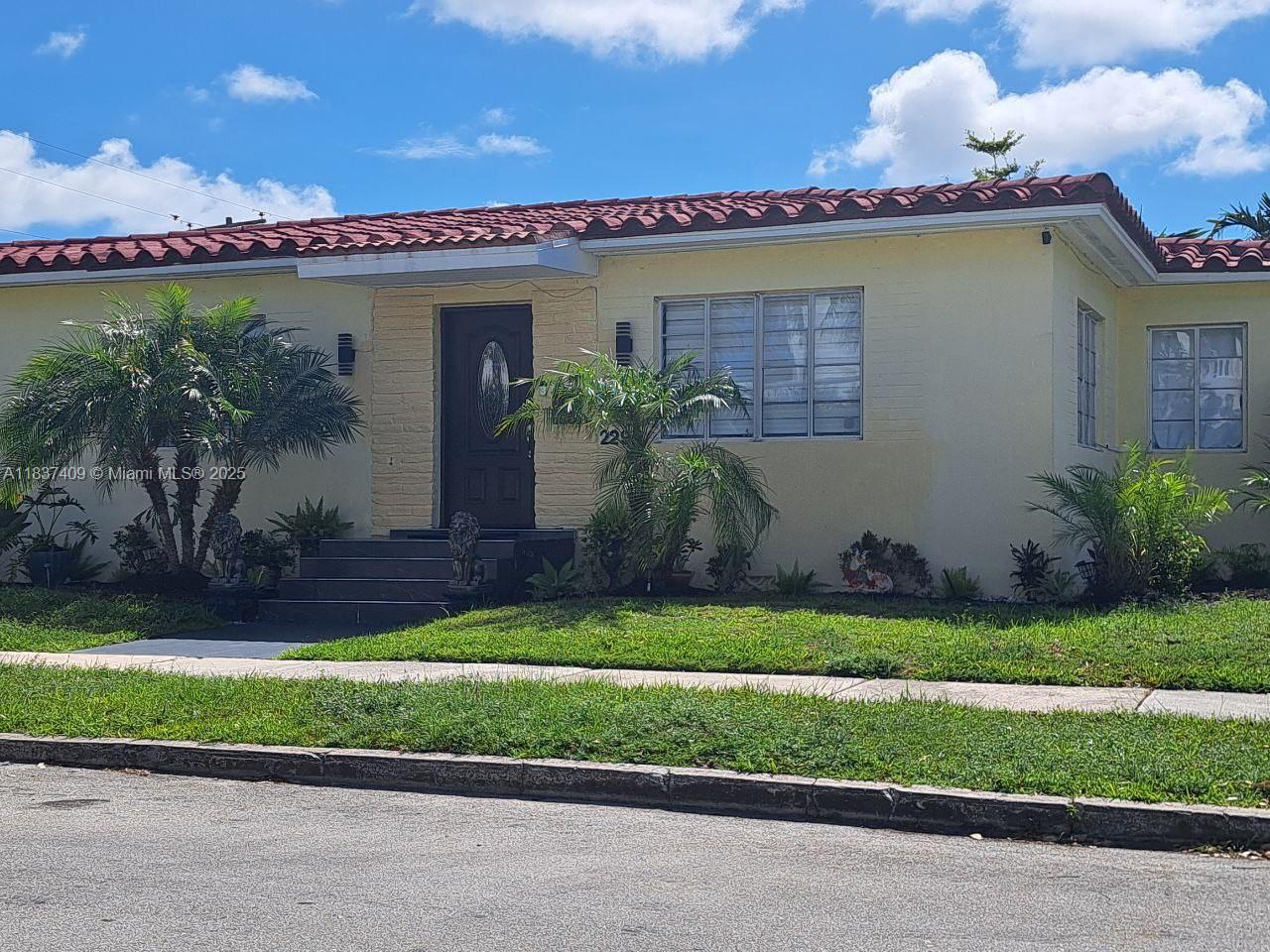 2295 SW 23rd Ave