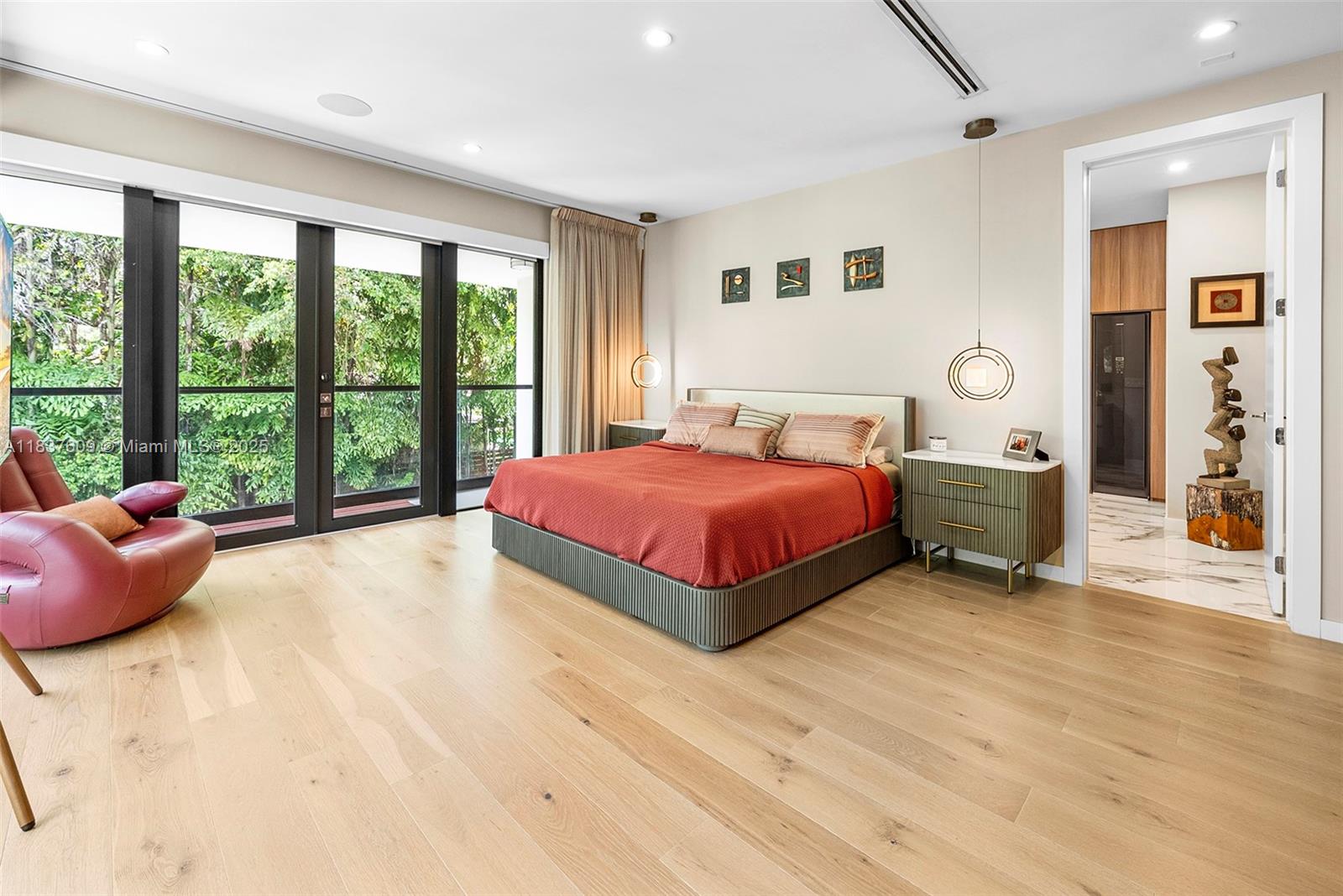 7621 SW 59th Ct South Miami, FL 33143