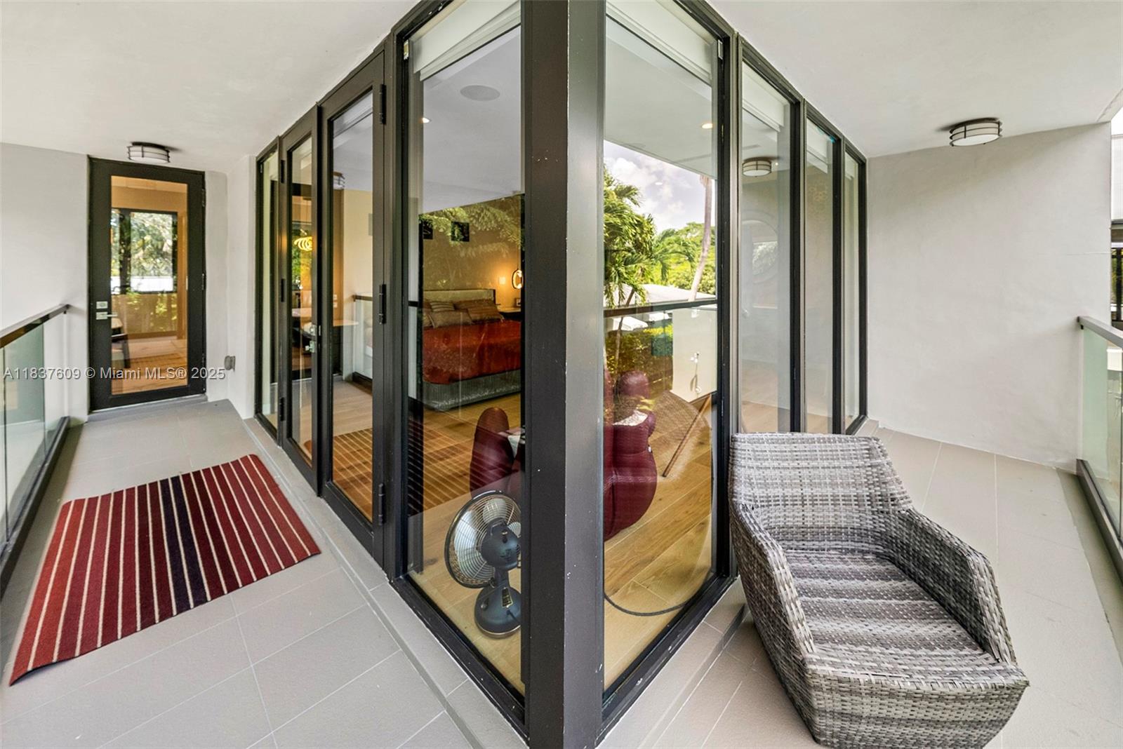 7621 SW 59th Ct South Miami, FL 33143