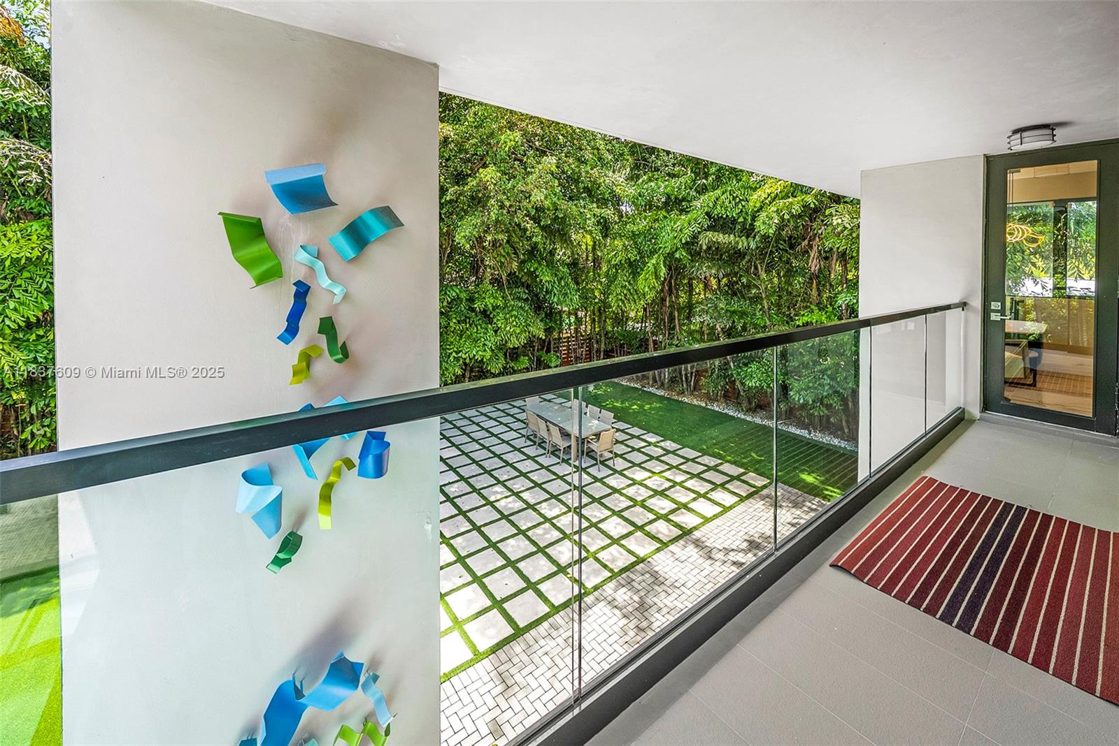 7621 SW 59th Ct South Miami, FL 33143