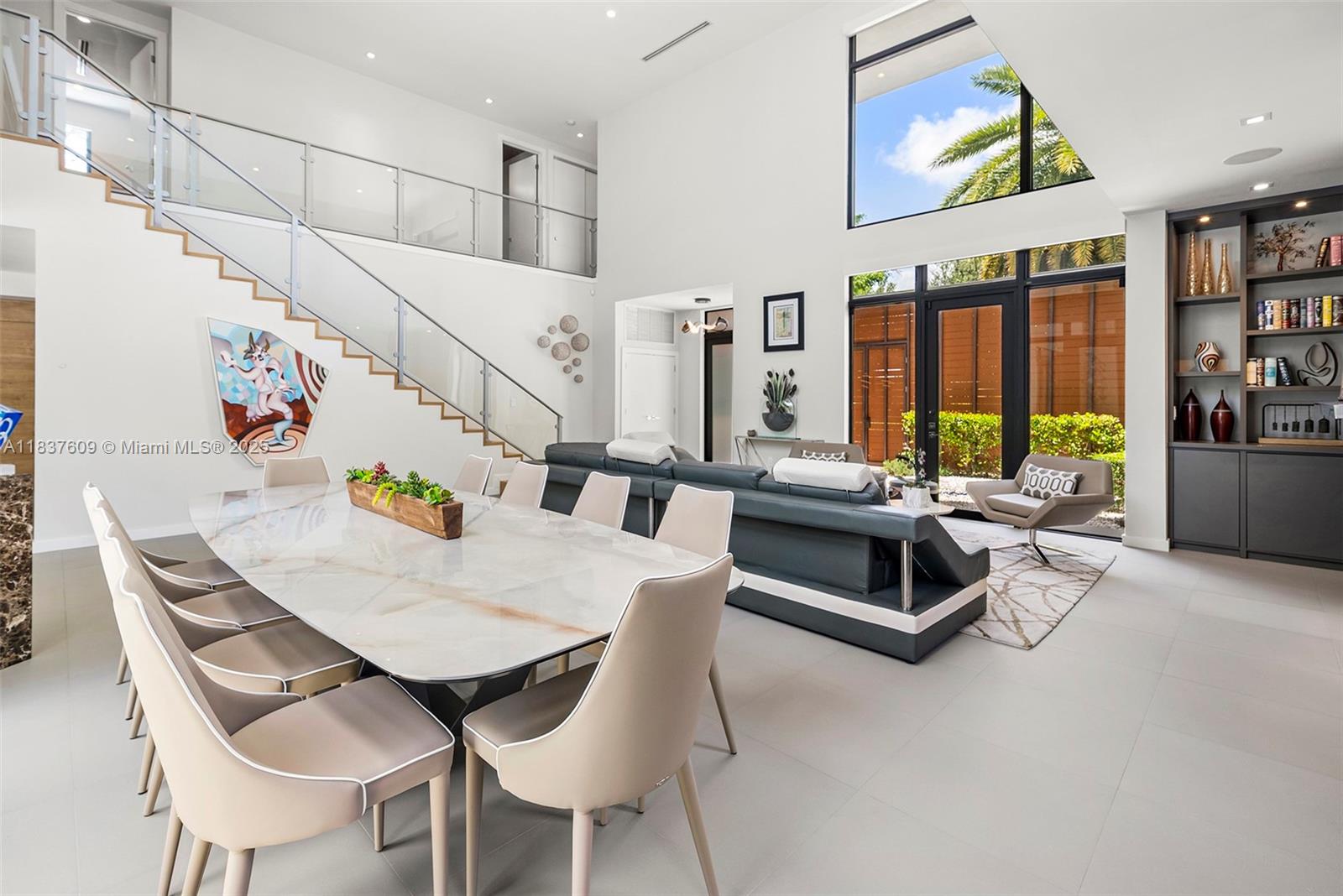 7621 SW 59th Ct South Miami, FL 33143