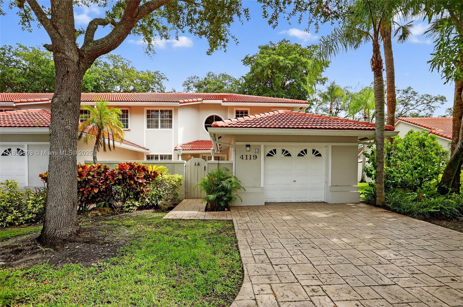 4119 W Palm Aire Dr #A4