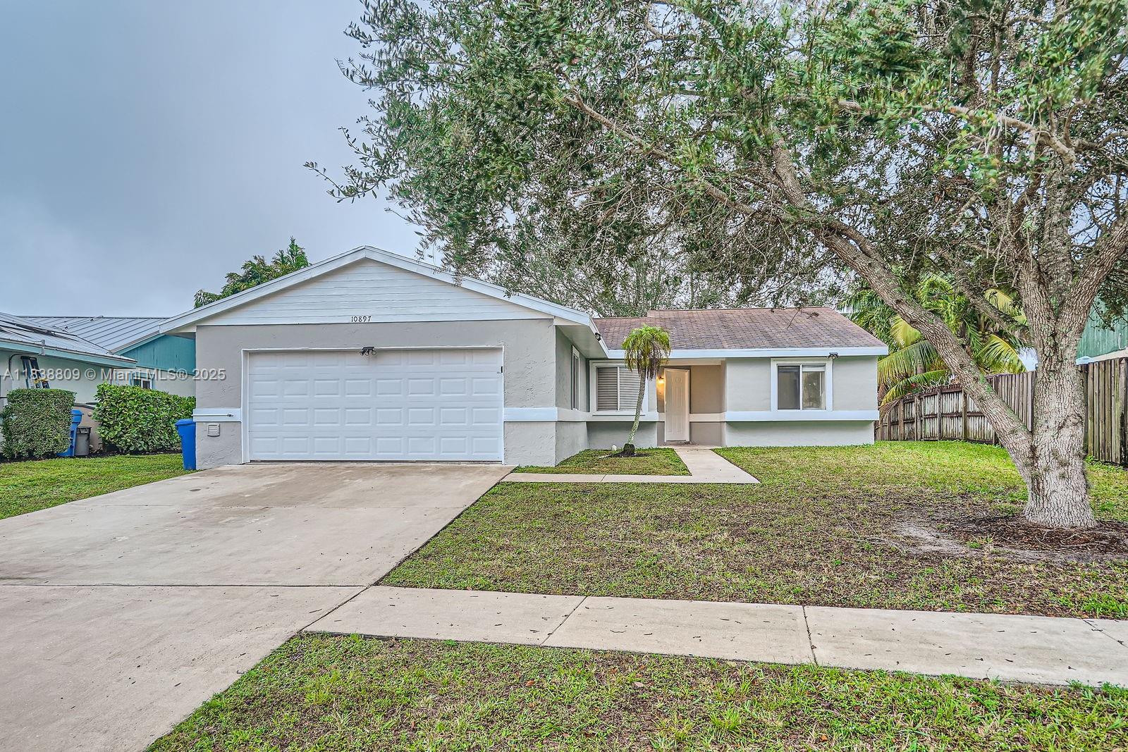 10897 Grandview Ct