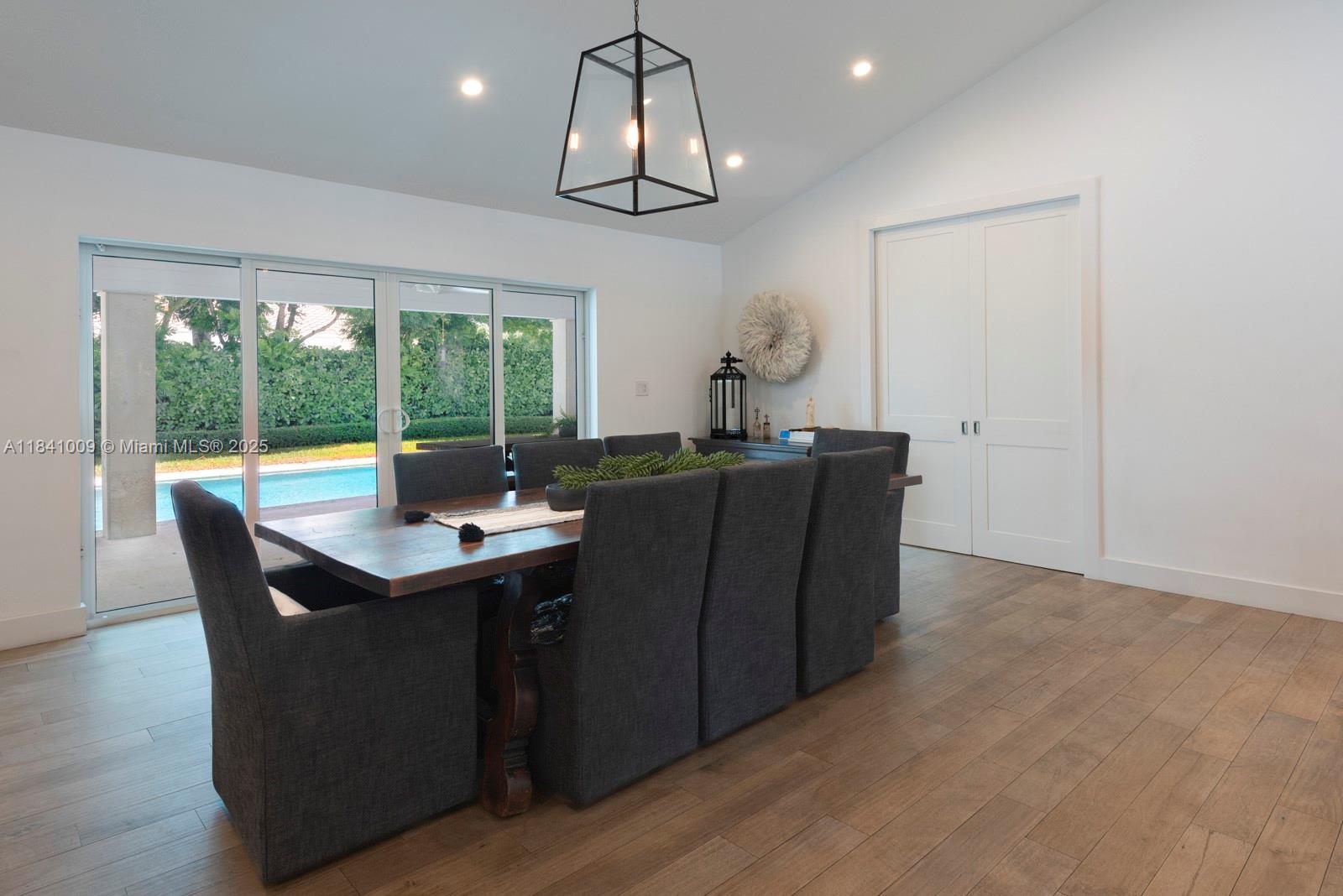 15503 SW 74th Pl Palmetto Bay, FL 33157