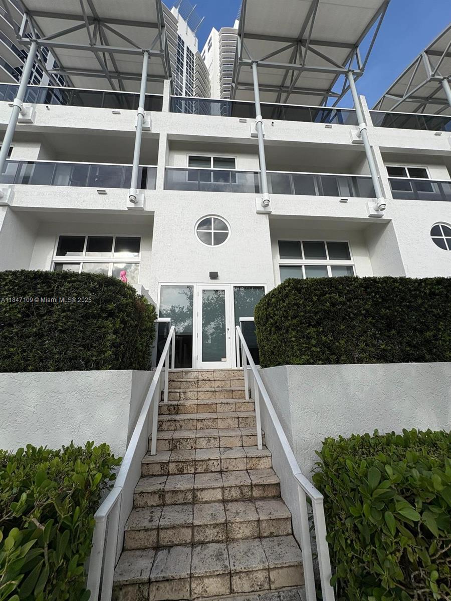 400 Alton Rd #TH-3A