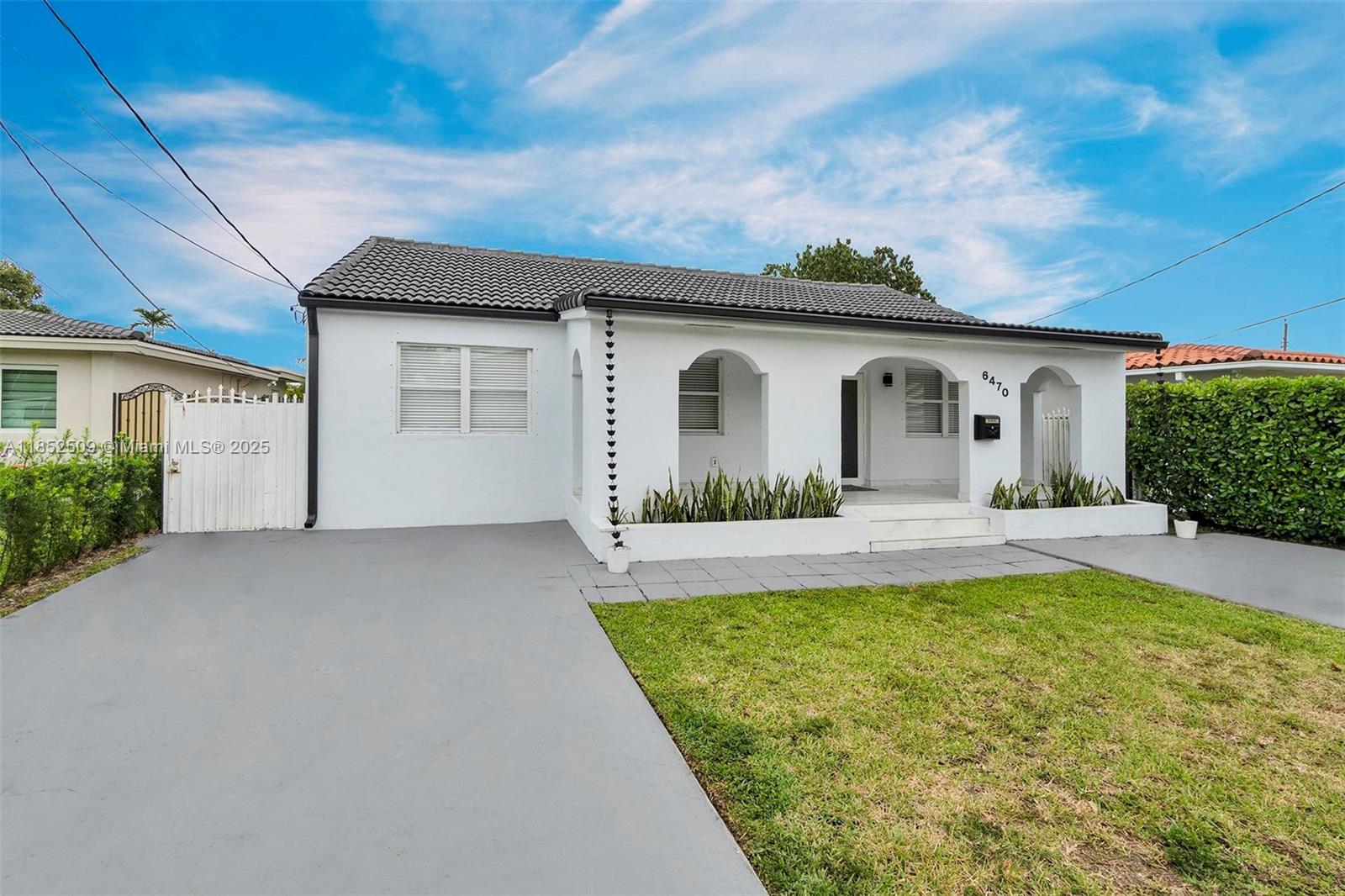 6470 SW 27th St,Miami, FL 33155