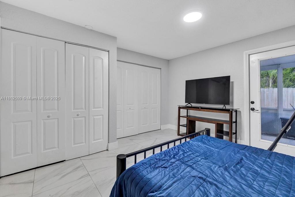 6470 SW 27th St,Miami, FL 33155