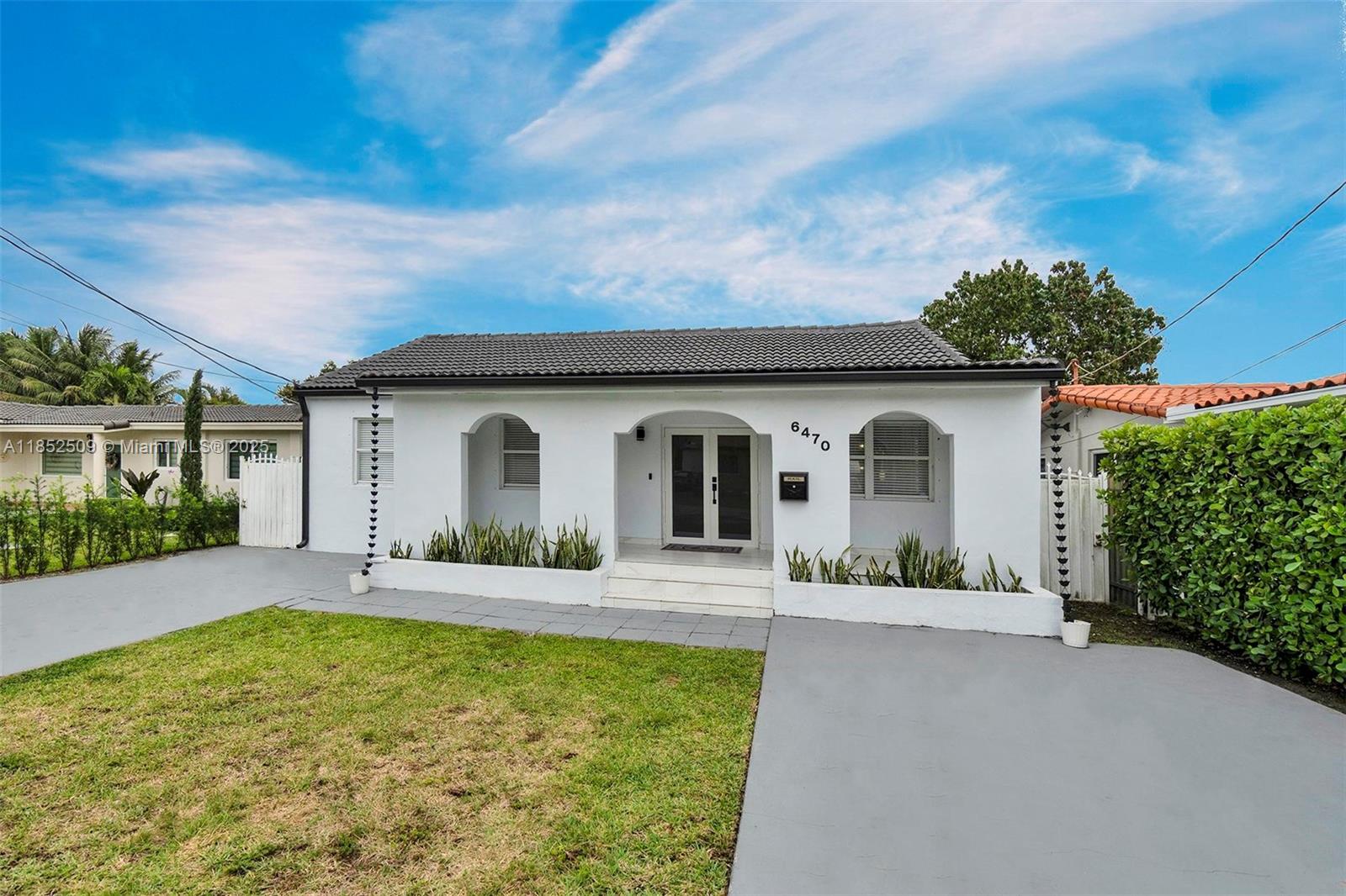 6470 SW 27th St,Miami, FL 33155