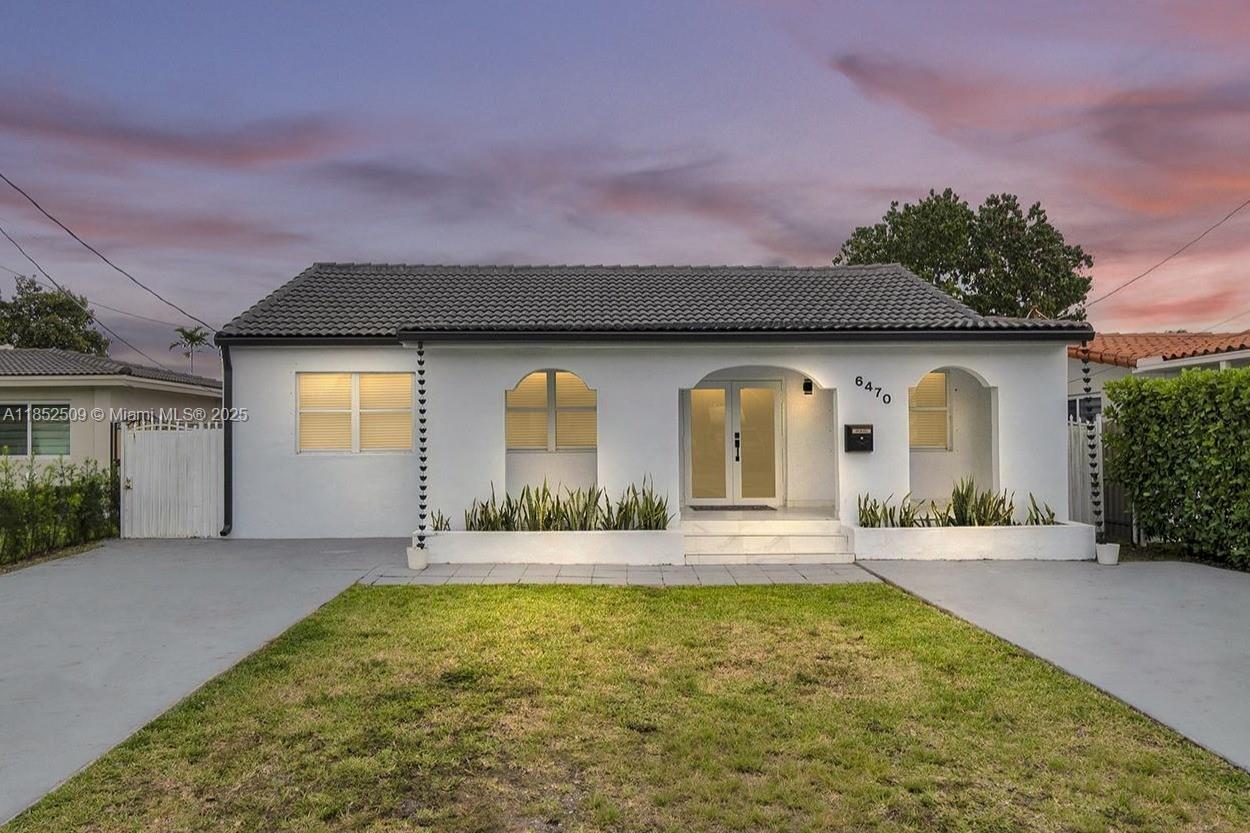 6470 SW 27th St,Miami, FL 33155