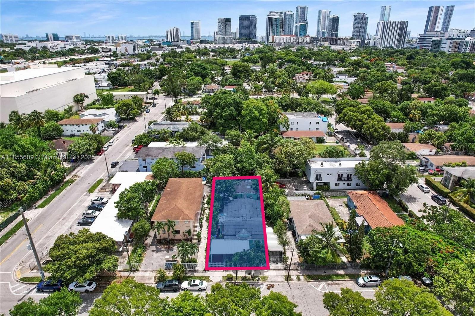 3421 NW 5th Ave