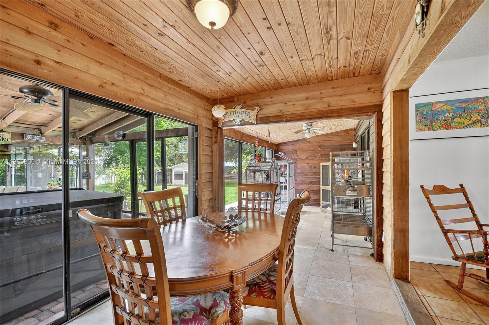 9435 El Paso Dr Lake Worth, FL 33467