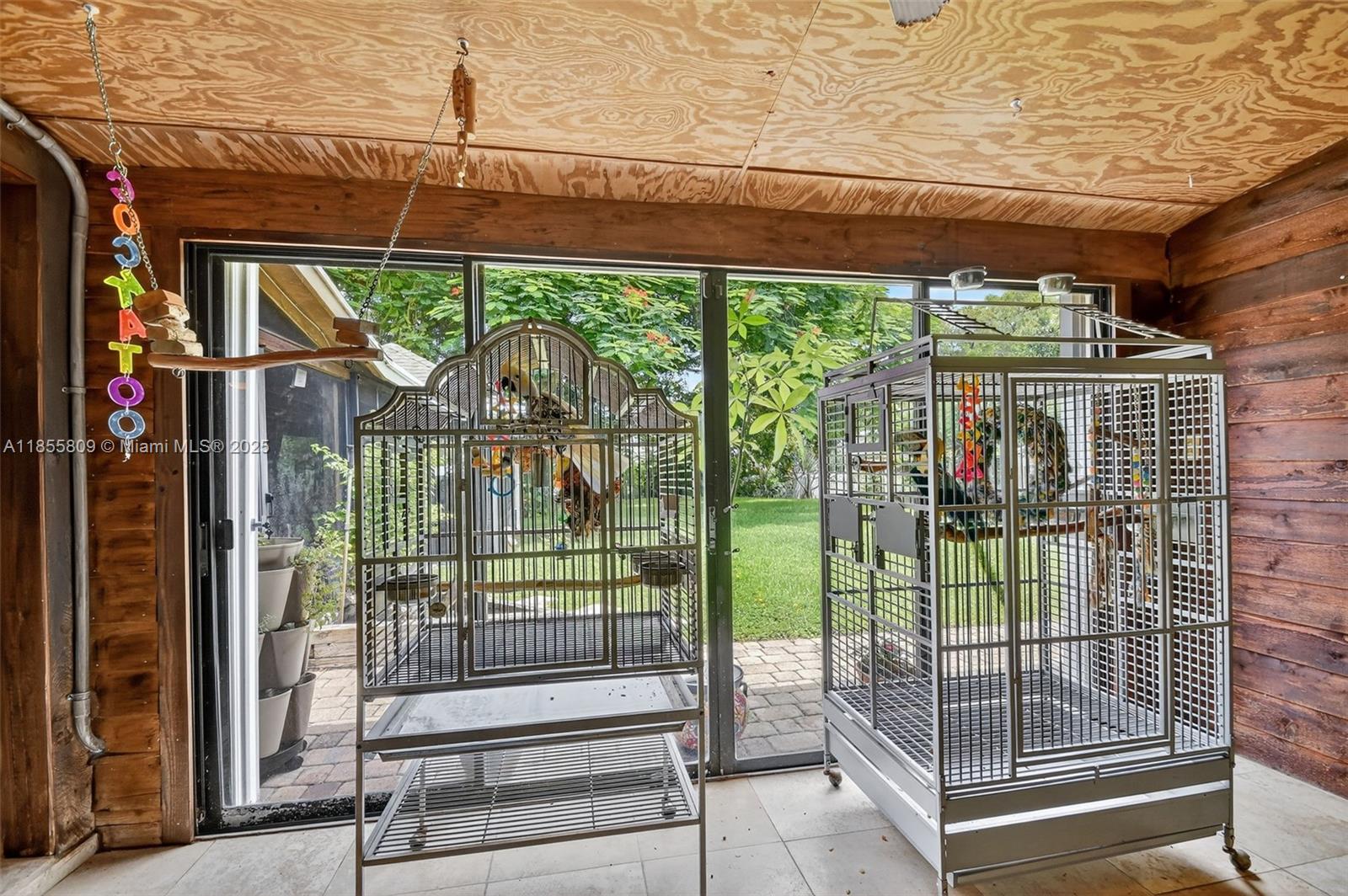 9435 El Paso Dr Lake Worth, FL 33467