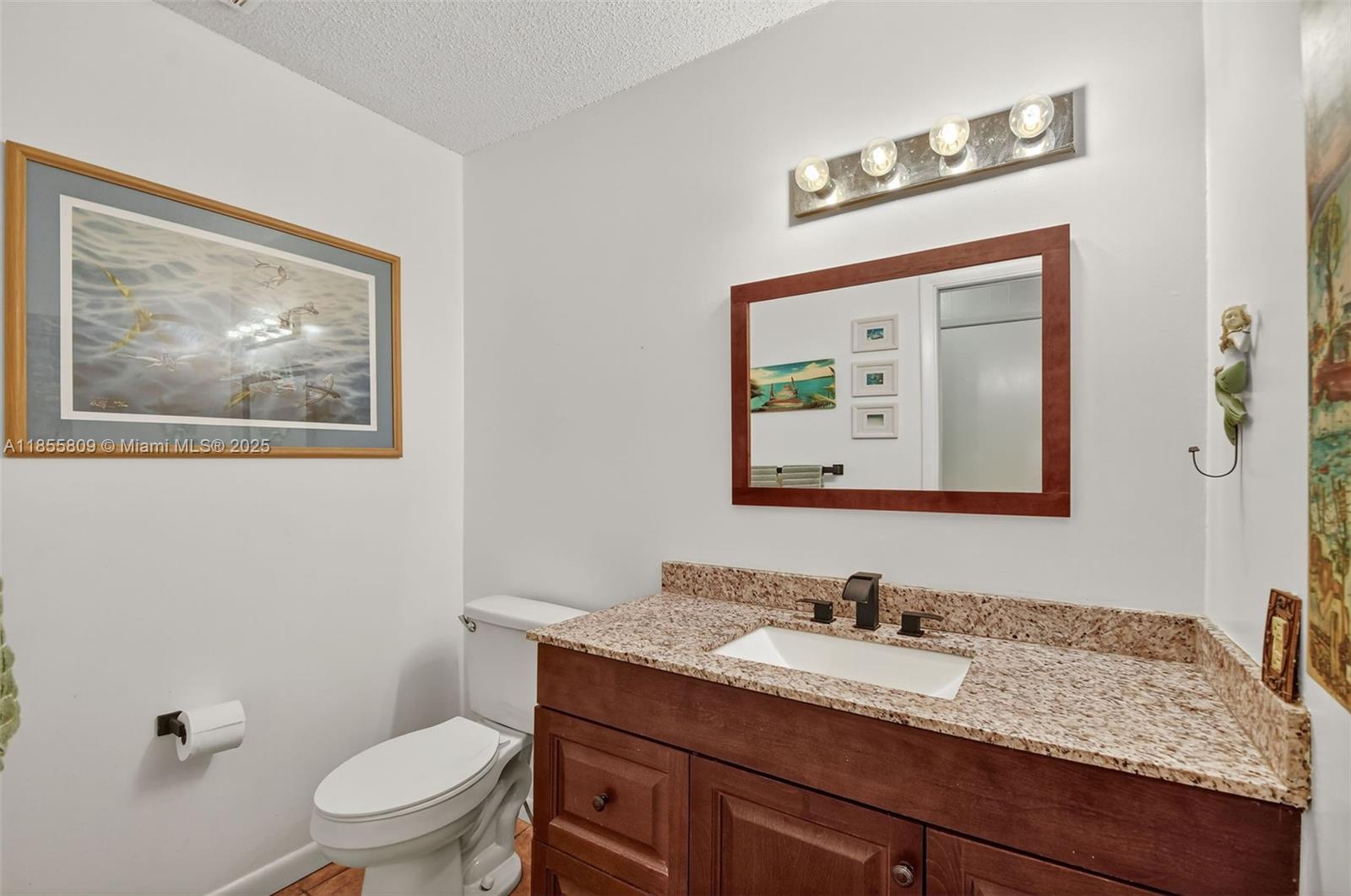 9435 El Paso Dr Lake Worth, FL 33467